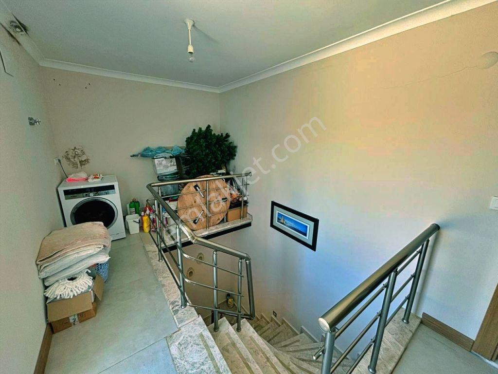 Uytundan Burhaniye İskele Denize 150 Mt Bahçeli Otoparklı Villa - Görsel 20