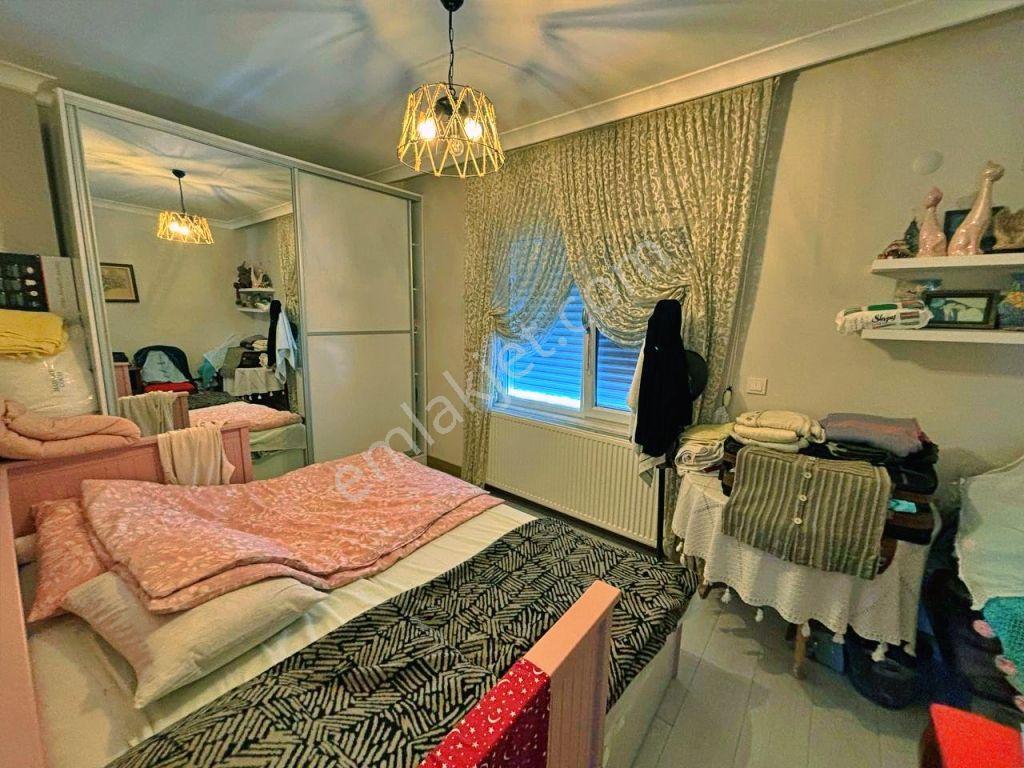 Uytundan Burhaniye İskele Denize 150 Mt Bahçeli Otoparklı Villa - Görsel 8