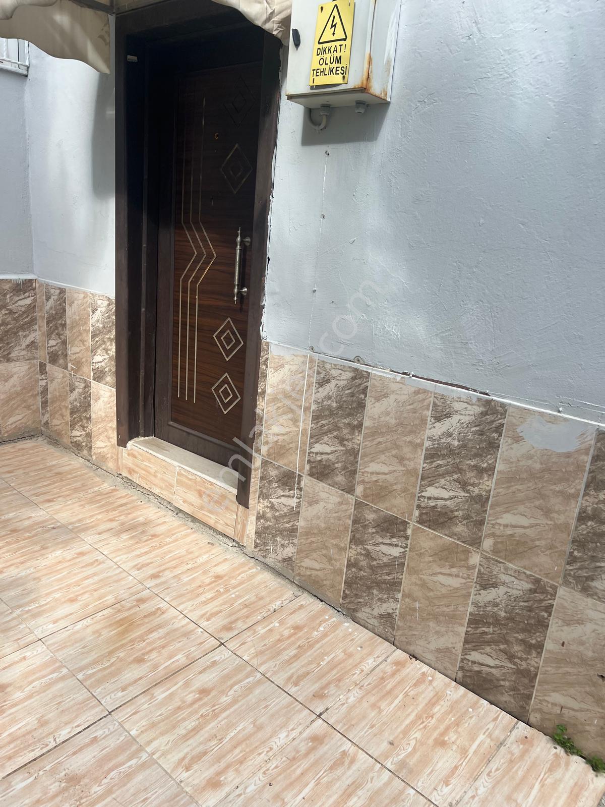 Adana Çukurovada Kenan Evren Bulvarına Yakın Mesafede 1+1 Eşyalı Bodrum Kat Kiralık Daire - Görsel 9