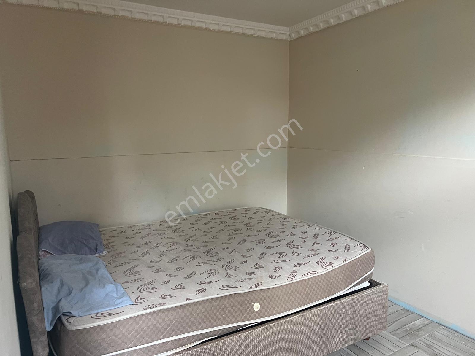 Adana Çukurovada Kenan Evren Bulvarına Yakın Mesafede 1+1 Eşyalı Bodrum Kat Kiralık Daire - Görsel 6
