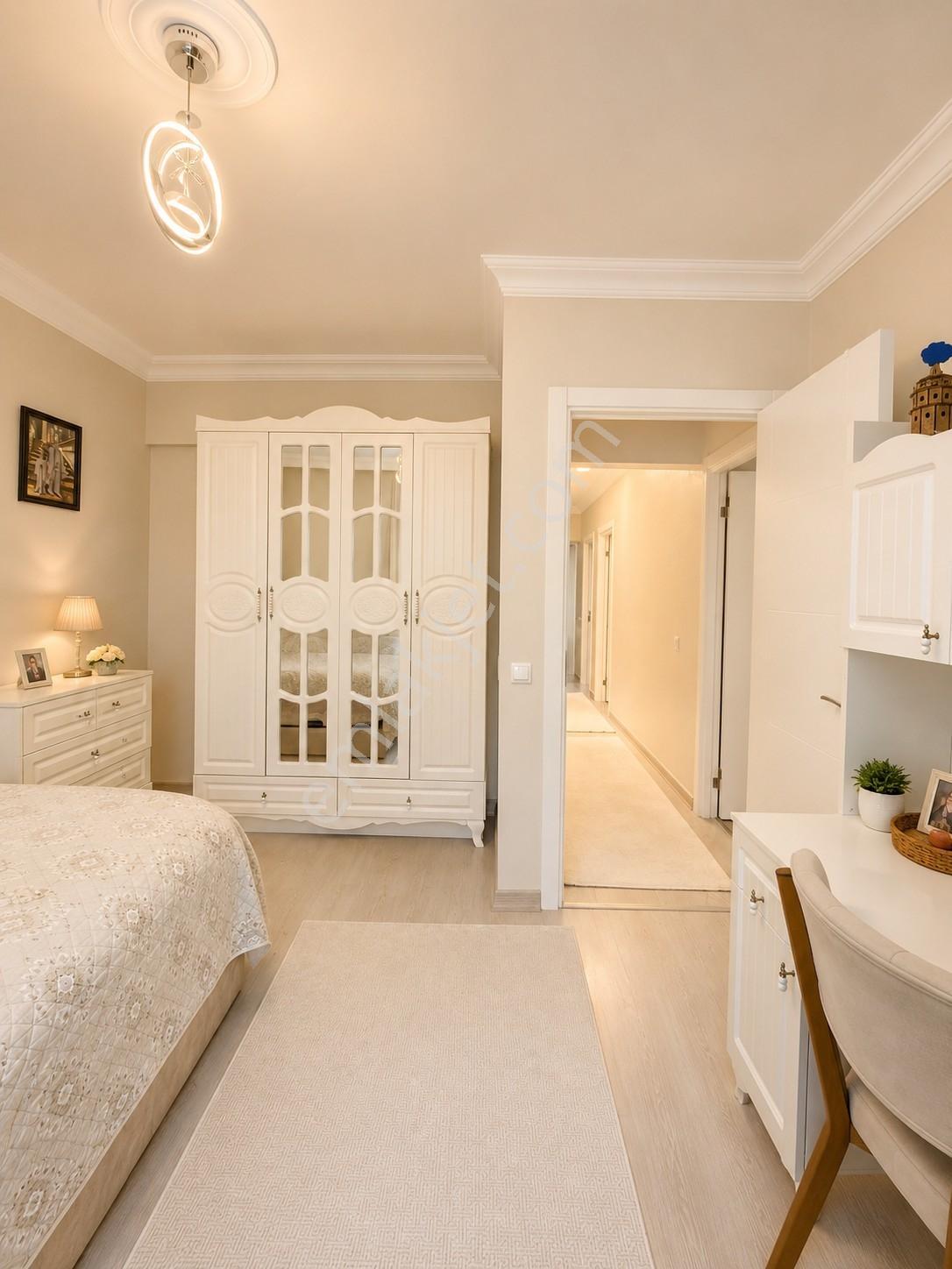 Site İçinde 160 M² Net | Kapalı Otoparklı | Geniş Ve Ferah 3+1 - Görsel 12