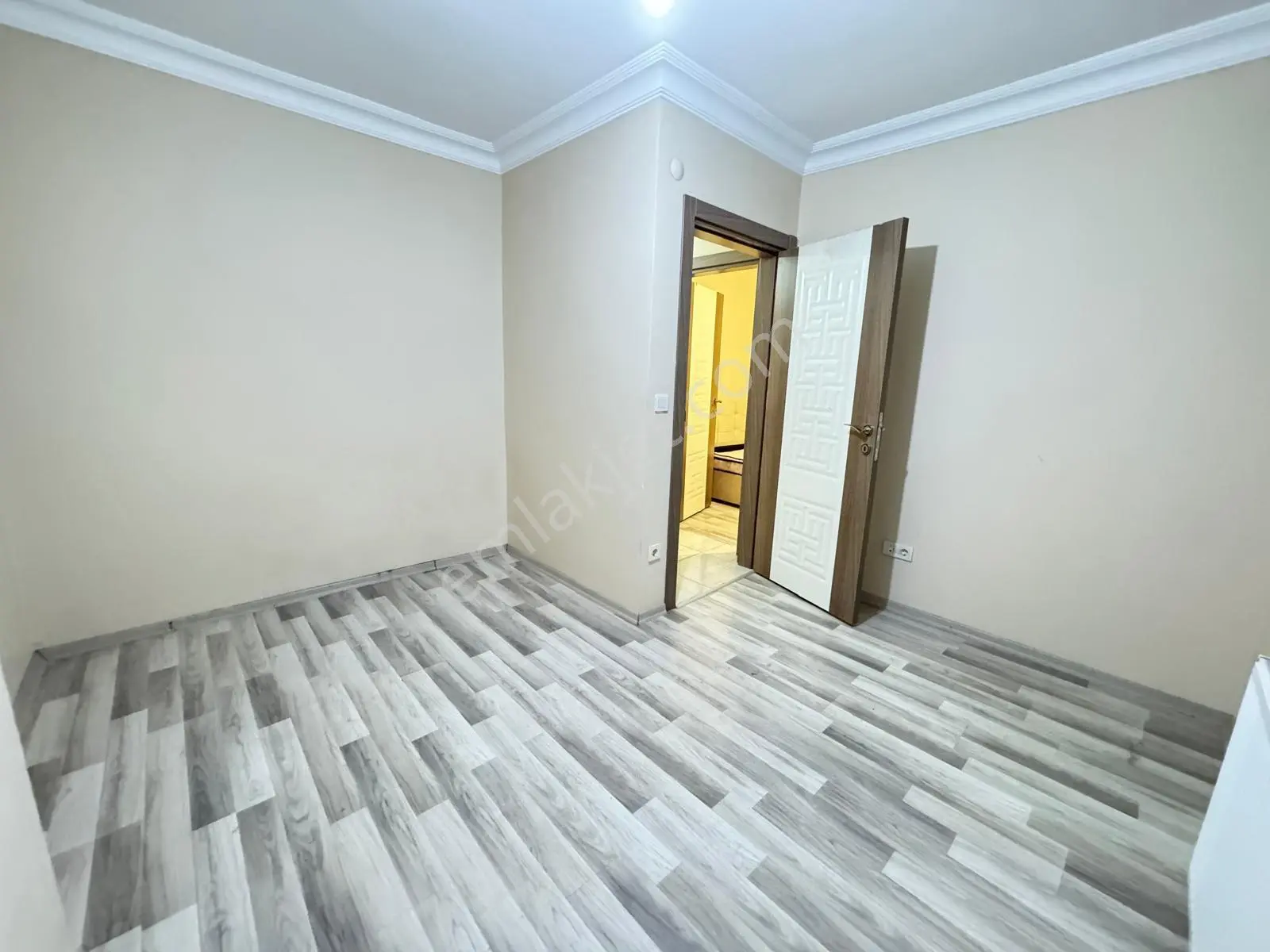 Yeni Bina Kat Mülkiyetli Kot2 Lüks 30bin Kiracılı 2+1 Amerikan Mtfk - Görsel 12