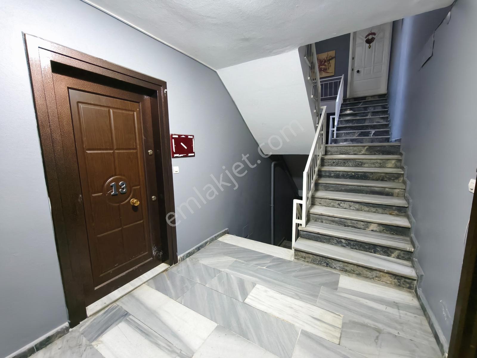 Ataşehir'de Göztepe Metro'ya Yakın, 160 M2, 3+1 Şömineli Dubleks - Görsel 17
