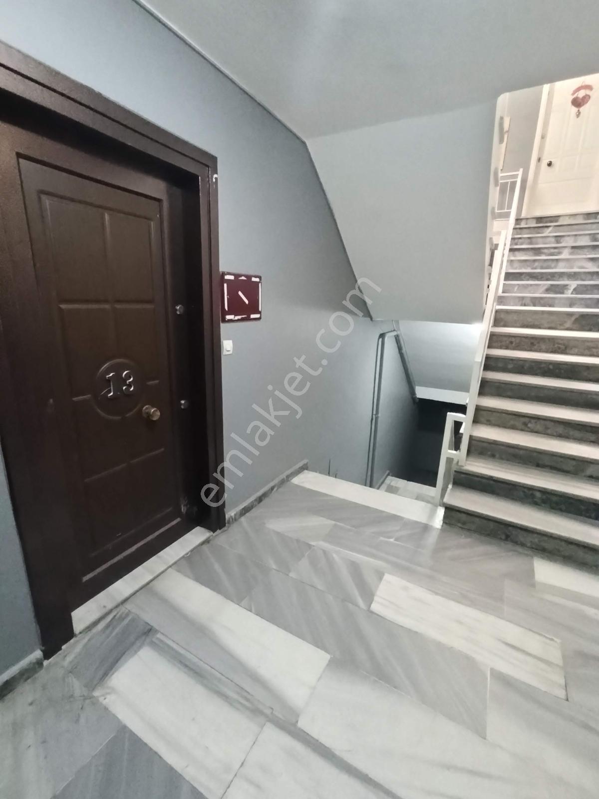 Ataşehir'de Göztepe Metro'ya Yakın Satılık 3+1 Şömineli Dubleks - Görsel 34