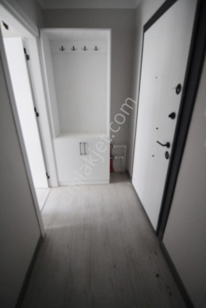 Muhittin Mahalesi Havuzlu Site İçinde Satılık Sıfır 1+1 Daire - Görsel 7