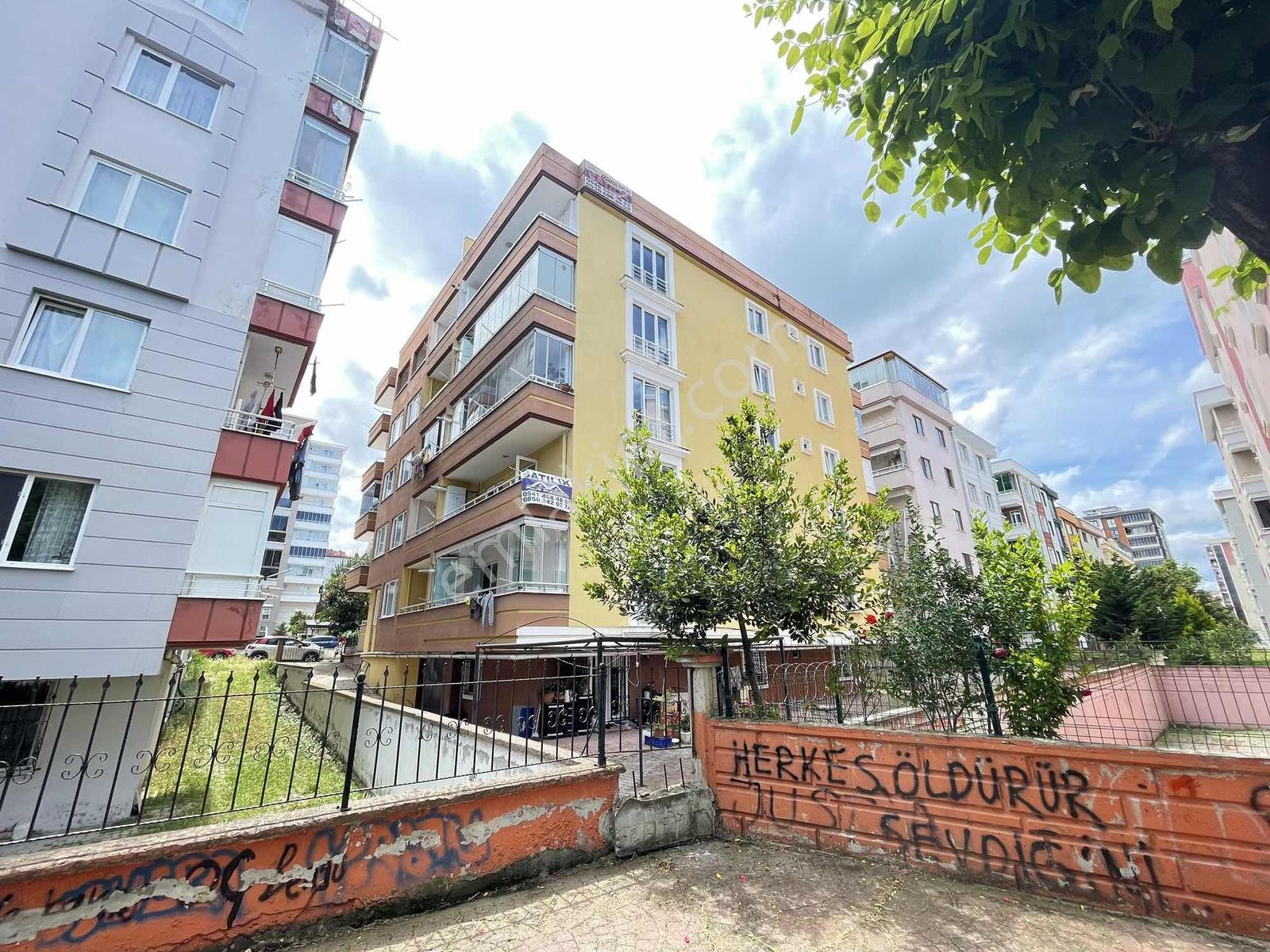 Türkişde Hz.hatice Cami Yanı Çağaloğlu Altında Satılık 3+1 Daire - Görsel 5