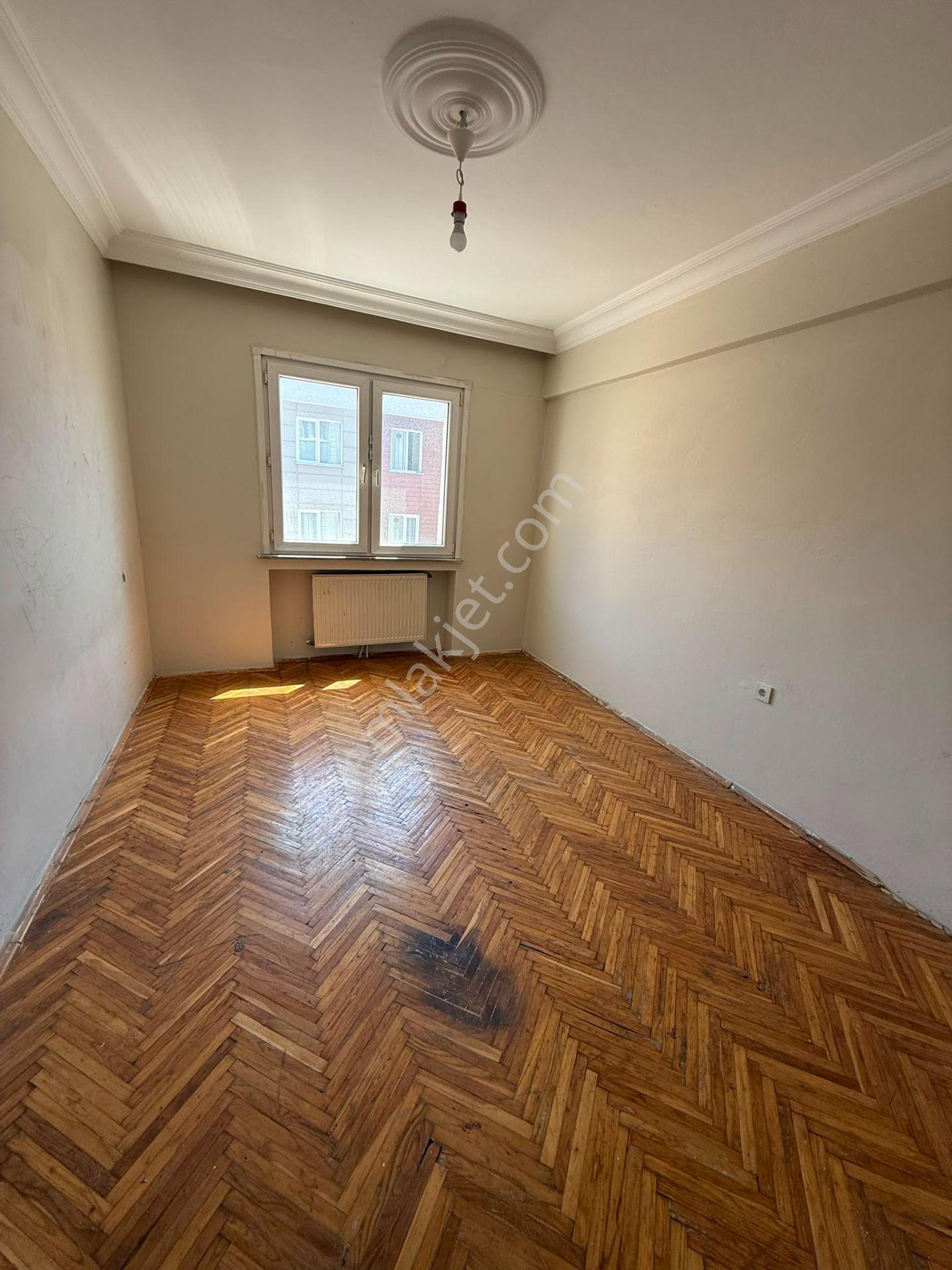 Cerrahpaşa Emlaktan Avcılar Merkezde 2+1 90m2 Kiralık Daire - Görsel 12