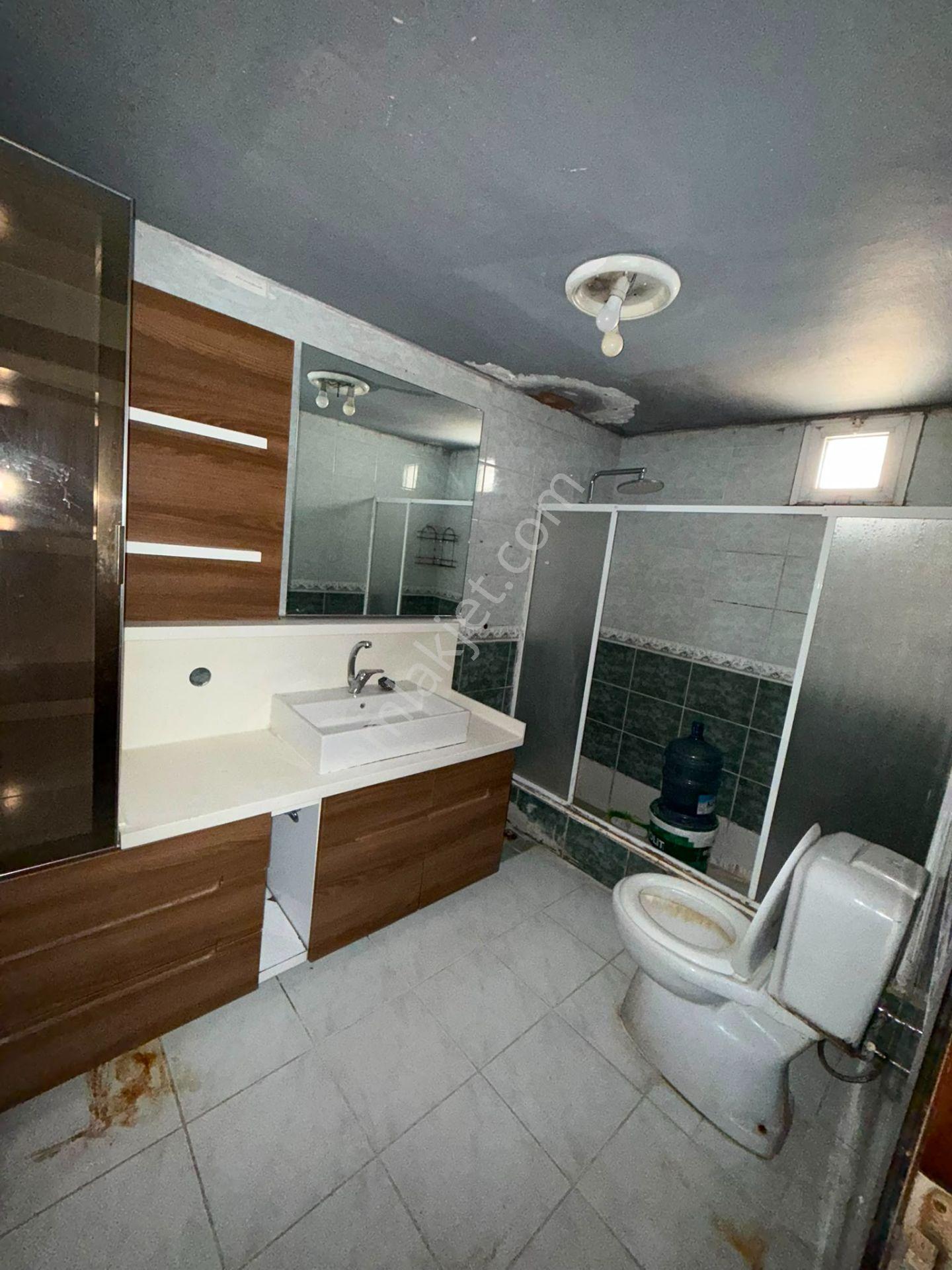 Cerrahpaşa Emlaktan Avcılar Merkezde 2+1 90m2 Kiralık Daire - Görsel 8