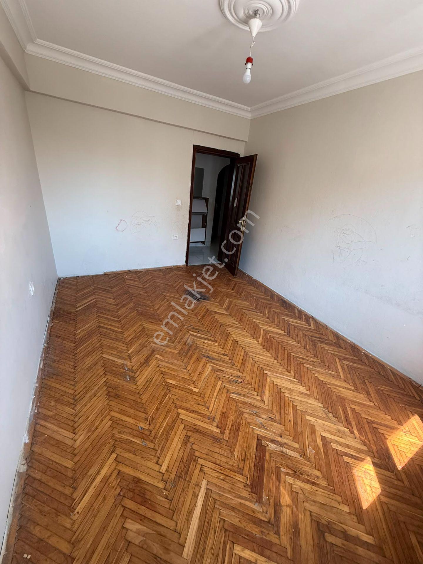 Cerrahpaşa Emlaktan Avcılar Merkezde 2+1 90m2 Kiralık Daire - Görsel 11