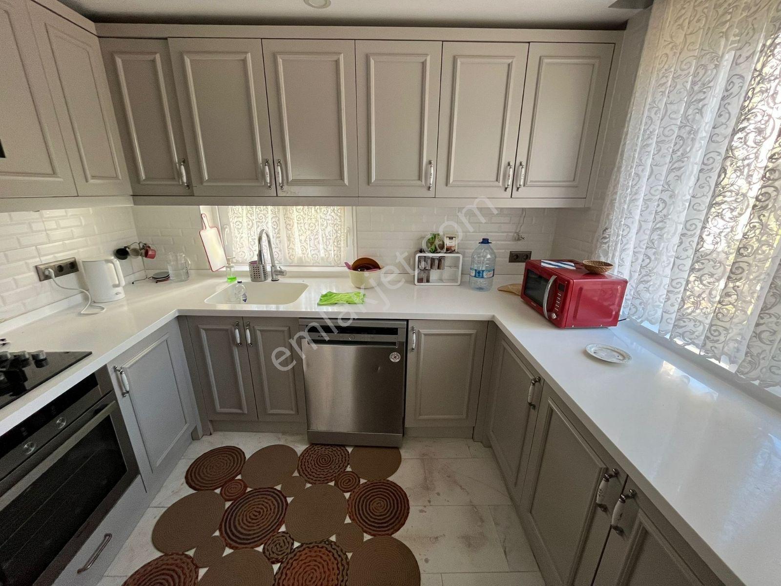 Balo Gayrimenkul'den Lara Turizm Yolu Üzeri Site İçi 6+2 Villa - Görsel 12