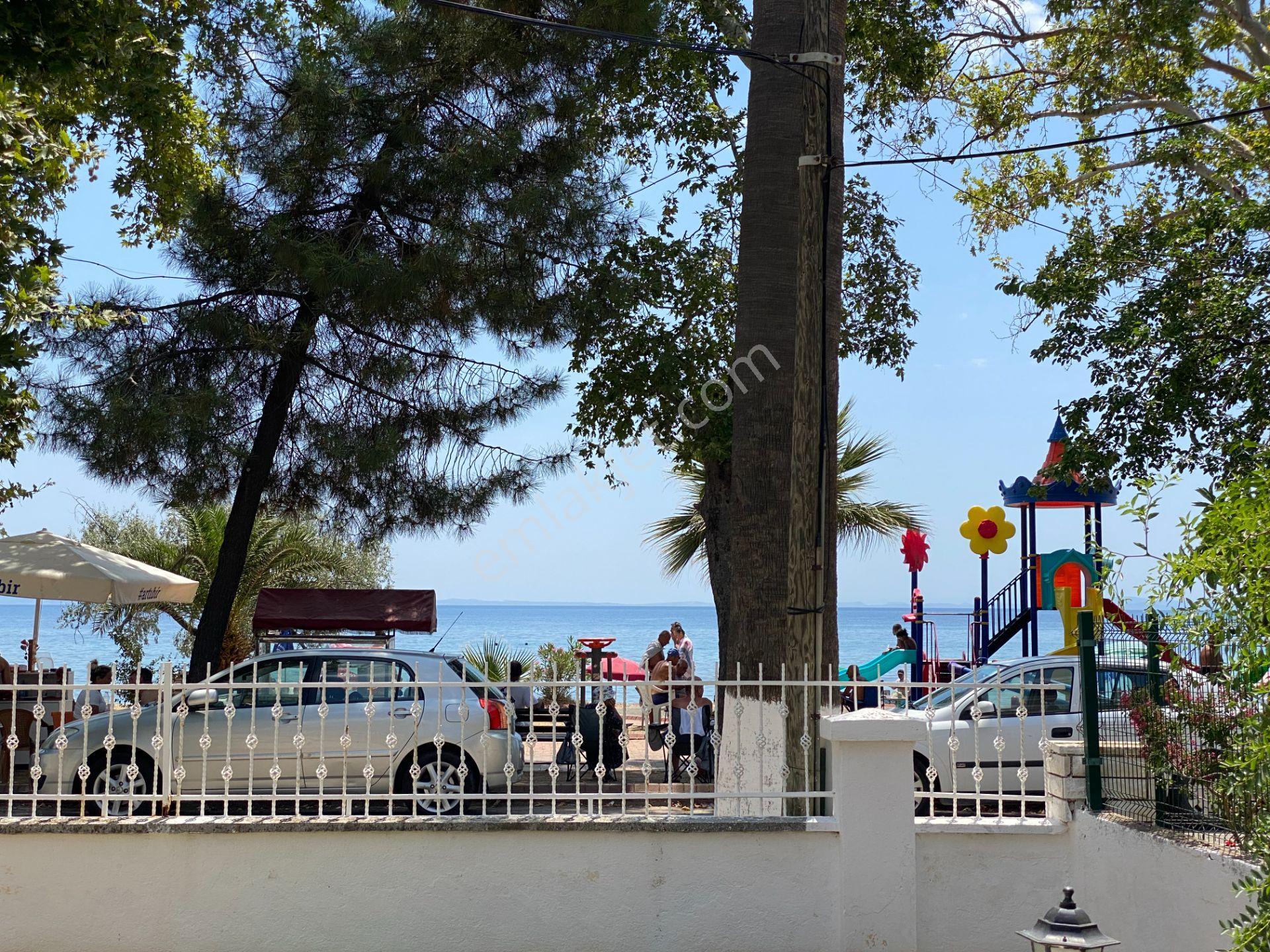 Altınoluk İlkbahar'dan Denize Sıfır Kat Mülkiyetli 1+1 Ayrı Mutfak Fırsat Daire - Görsel 27