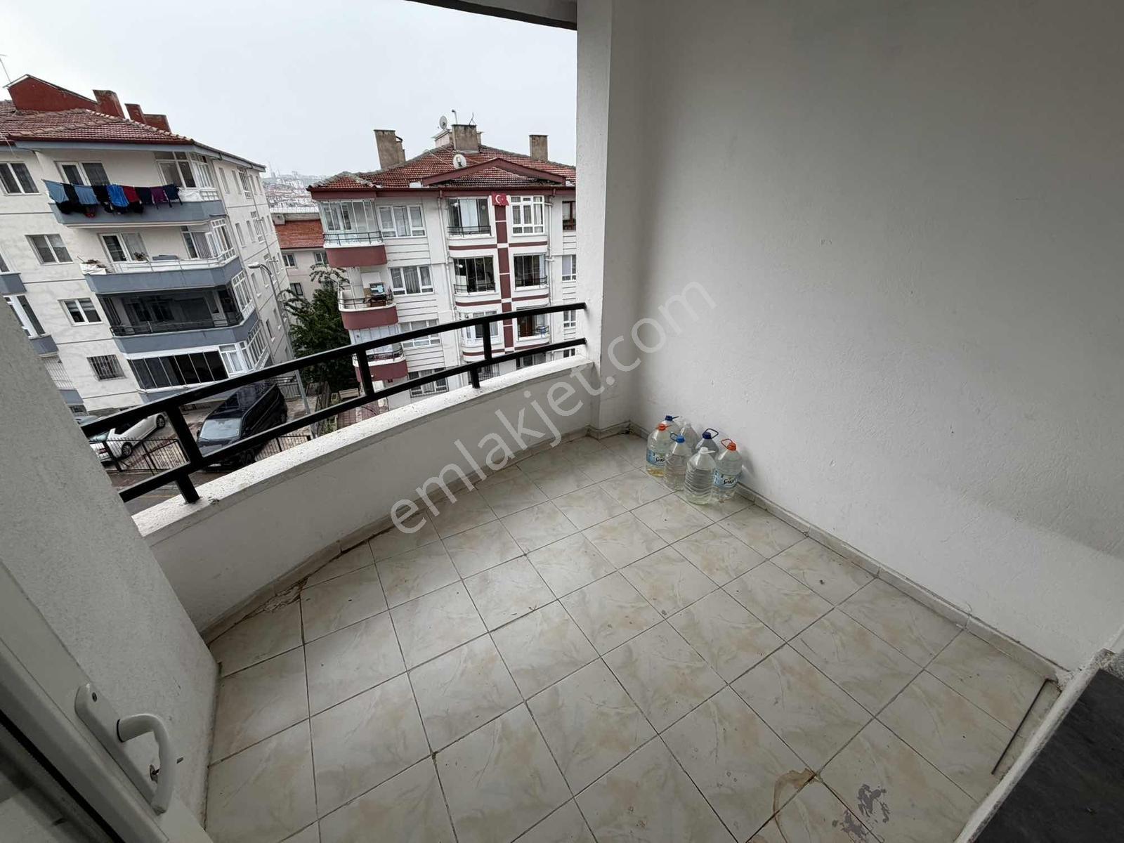 Mamak General Zeki Doğan Mahallesinde Kiralık 3+1 Daire - Görsel 13