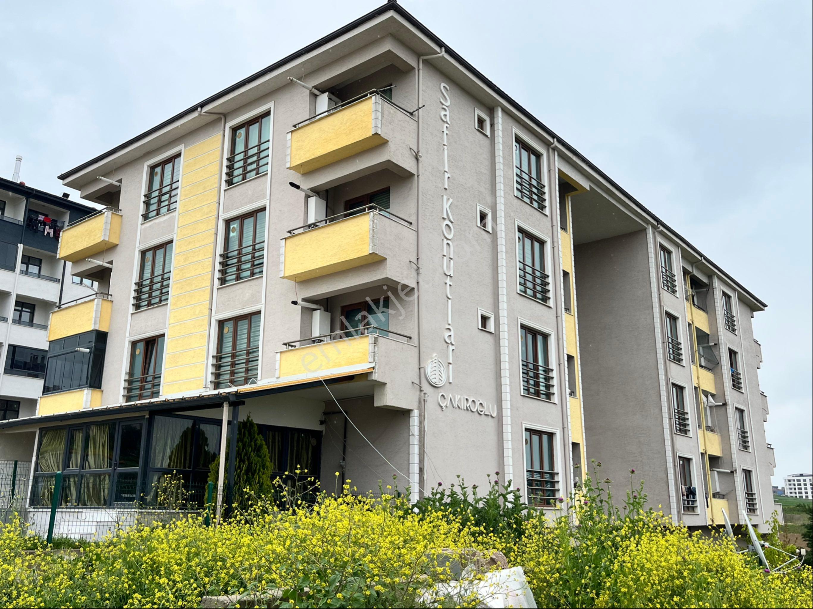 Rt Safirden İnegöl/ Baykoca Mh De Kiralık Eşyalı 1+1 Daire - Görsel 2