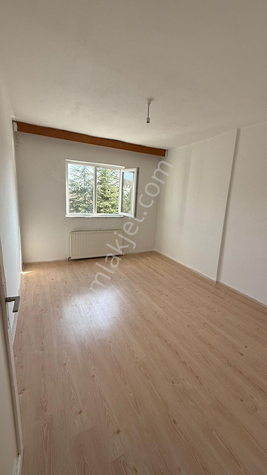 Mes Emlak'tan Diş Hastanesi Civarında 3+1 Kiralık Daire - Görsel 10