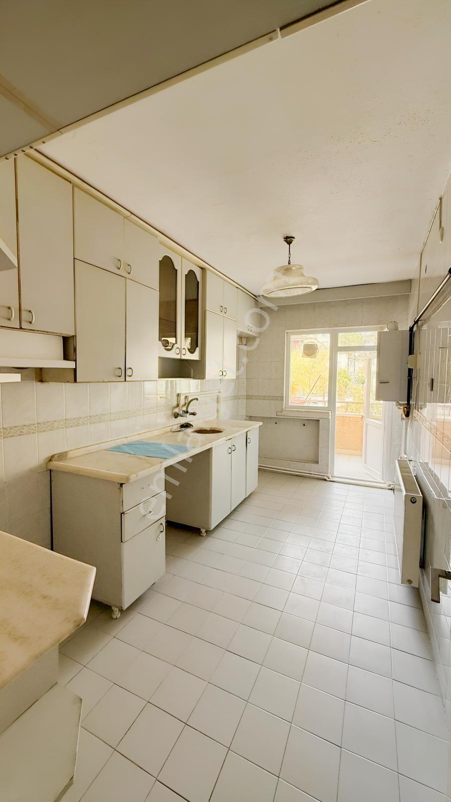 Mes Emlak'tan Diş Hastanesi Civarında 3+1 Kiralık Daire - Görsel 20