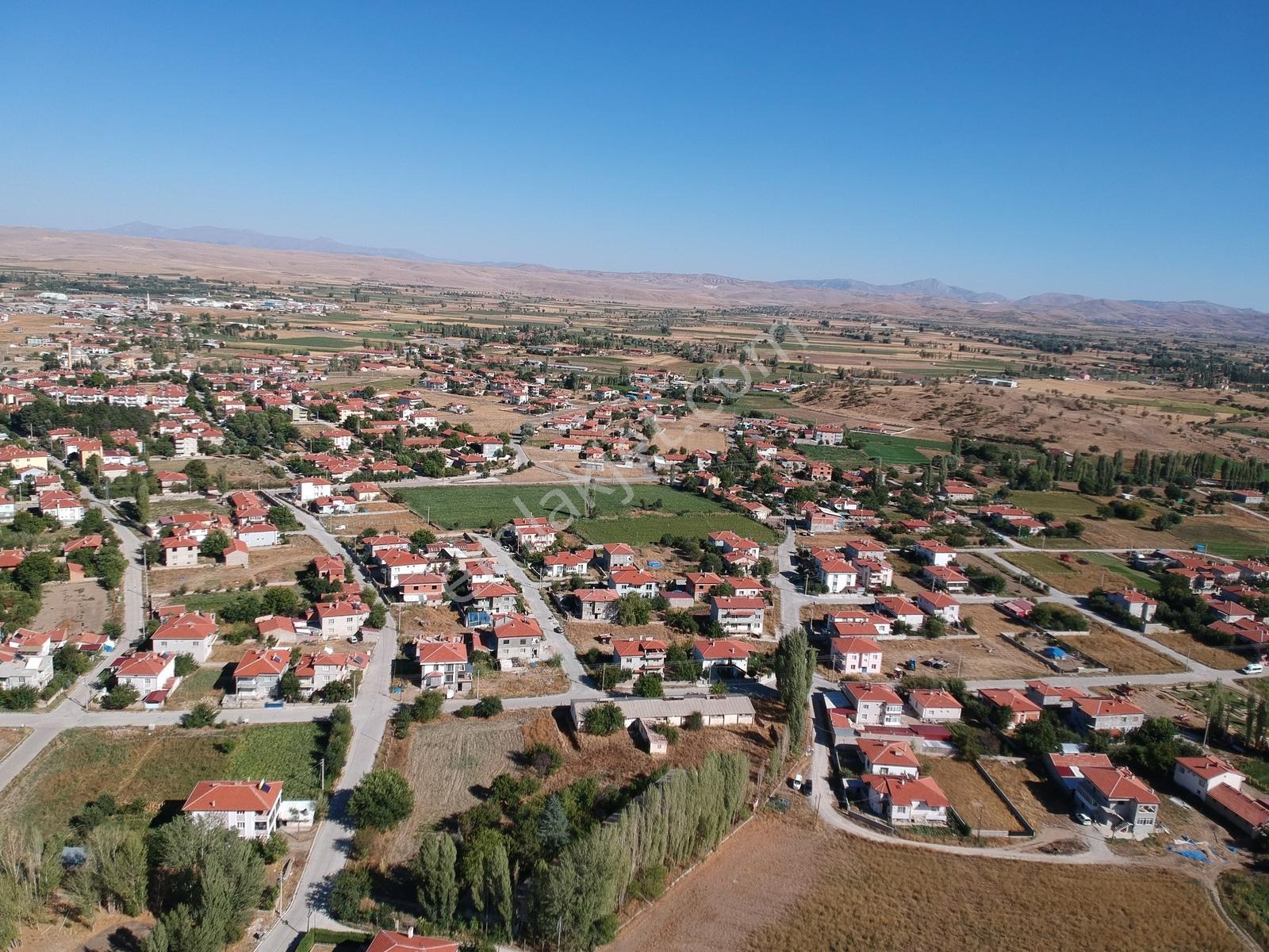 İlbey // Şuhut Merkez Zafer Mahallesinde Satılık Üç Adet Arsa - Görsel 20