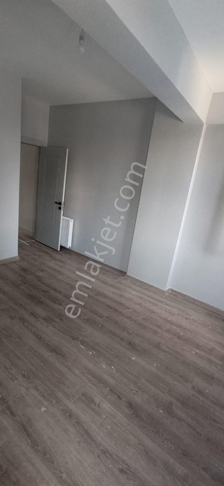 Adana Sarıçamda Kozan Yolunda 2+1 Doğalgazlı Kombili Kiralık Fırsat Daire - Görsel 17