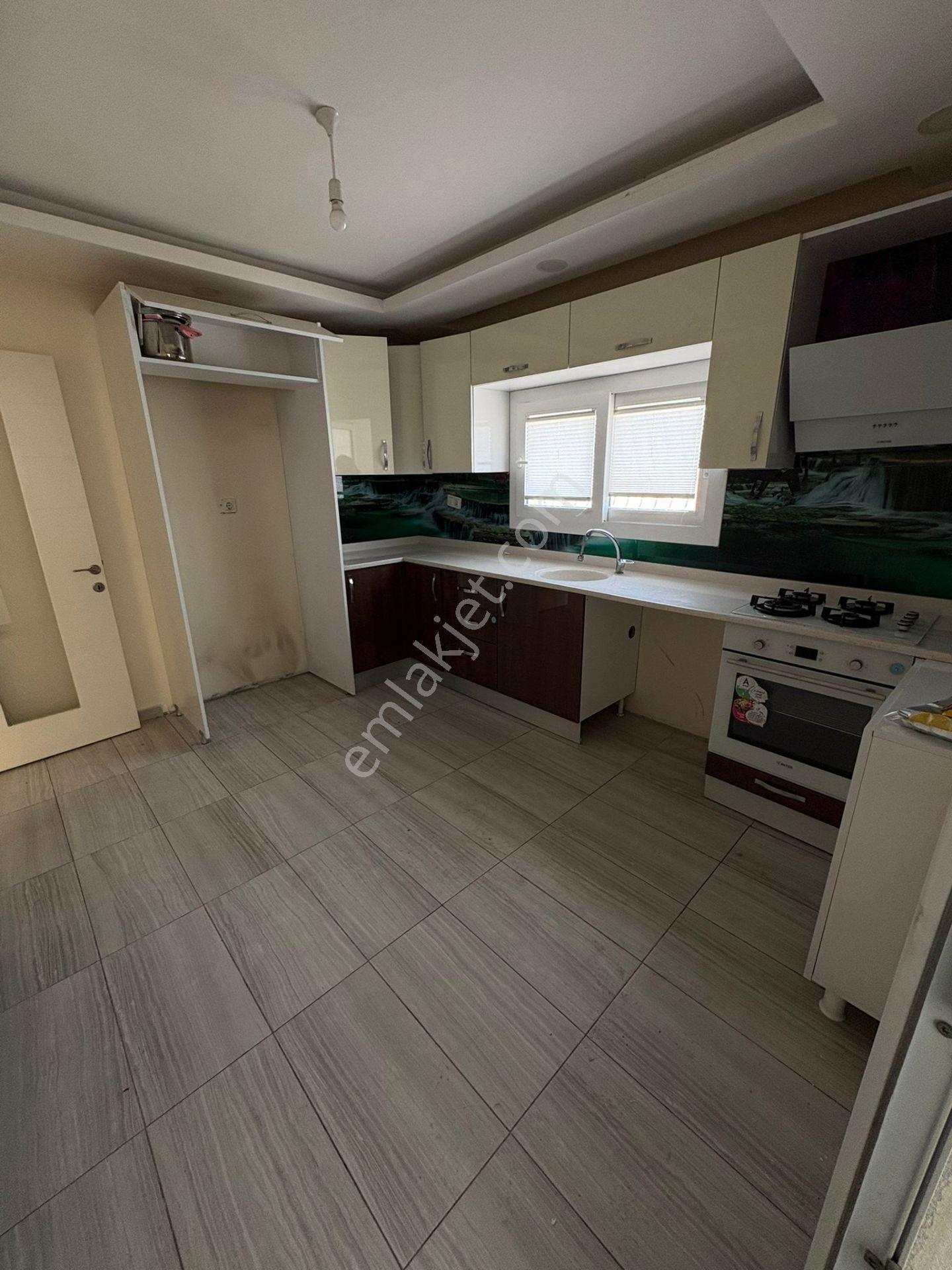 Adana Sarıçamda Sarıçam Belediyesi Yakınında Doğalgazlı Kombili 3+1 Kiralık Fırsat Daire - Görsel 7