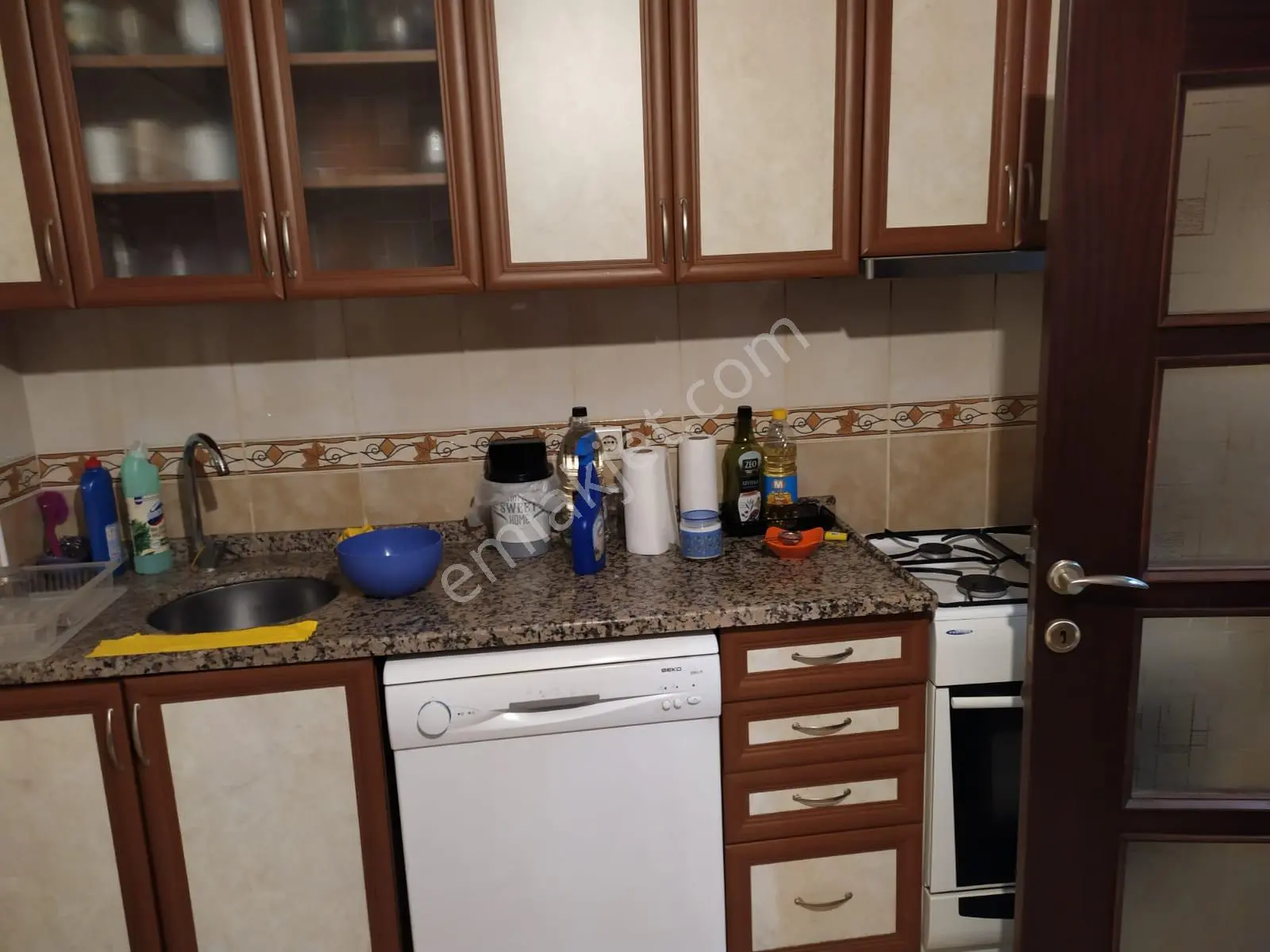 İlk-ev'den Polisevi Çetinemeç Yakını Dikmen Caddesine 3 Bina Mesafe Mobilyalı Bahçekatı 3+1 Kombili - Görsel 4