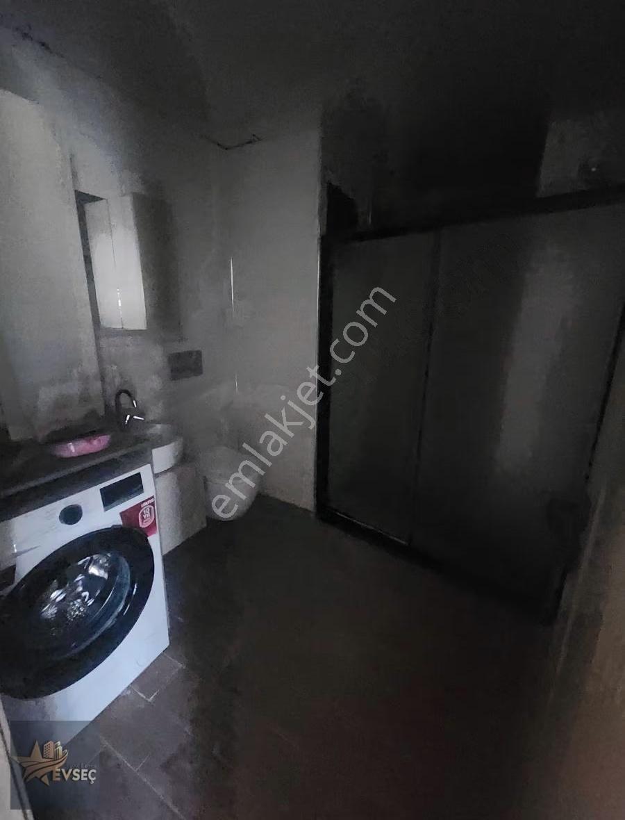 Rastgeldi Gayrimenkul'den Güllübağ Mah.1+1 Sıfır Eşyalı Kiralık Lüks Daire - Görsel 6