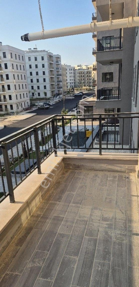 Cumhuriyet Caddesinde 2+1 Kiralık Daire - Görsel 13