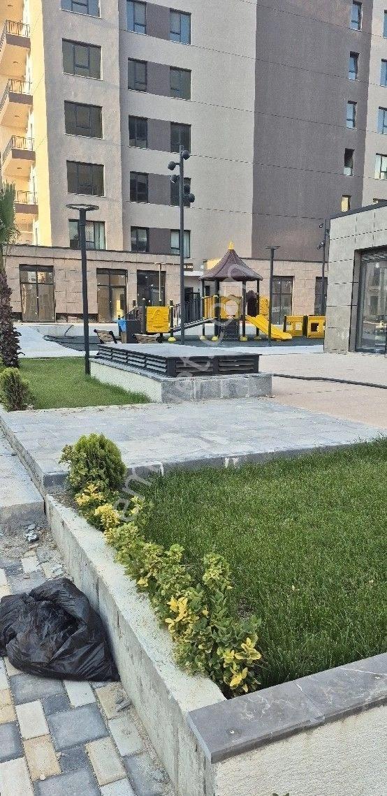 Cumhuriyet Caddesinde 2+1 Kiralık Daire - Görsel 10