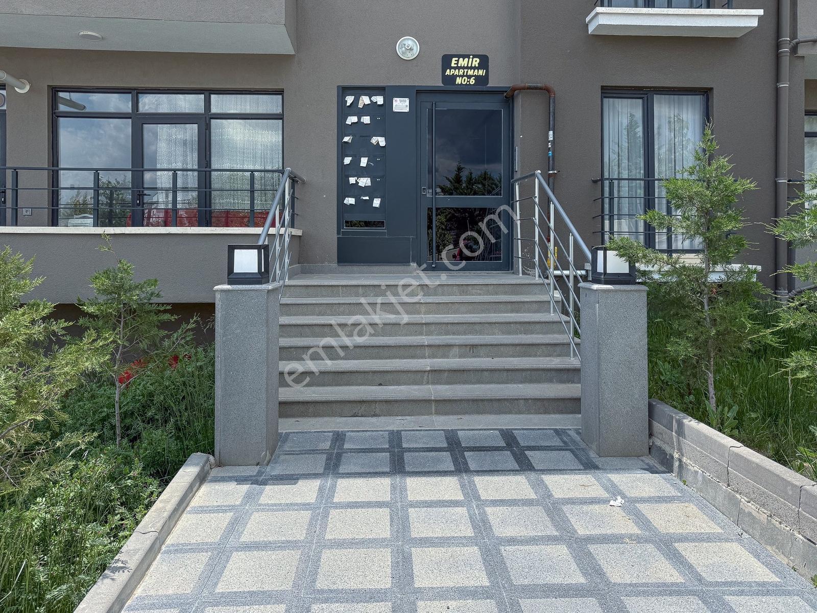 Gölbaşı İncek Kızılcaşar Satılık 1+1 İskanlı Kat Mülkiyetli - Görsel 5