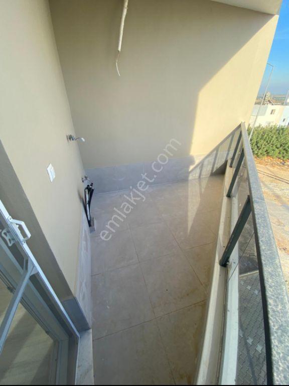 Taşucunda Sıfır 1+1 Kiralık Daire - Görsel 2