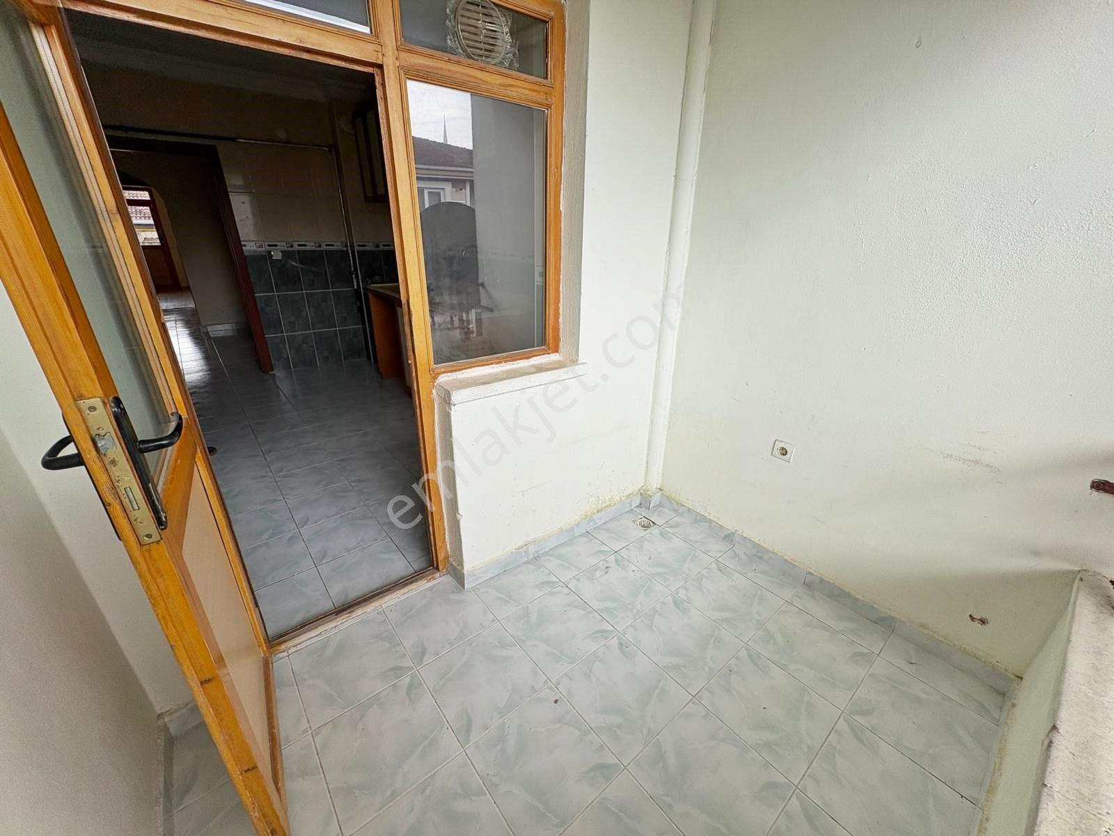 Piyade Mh'de Cadde Üzeri 3+1 Katta Ön Cephe Kiralık Daire - Görsel 27