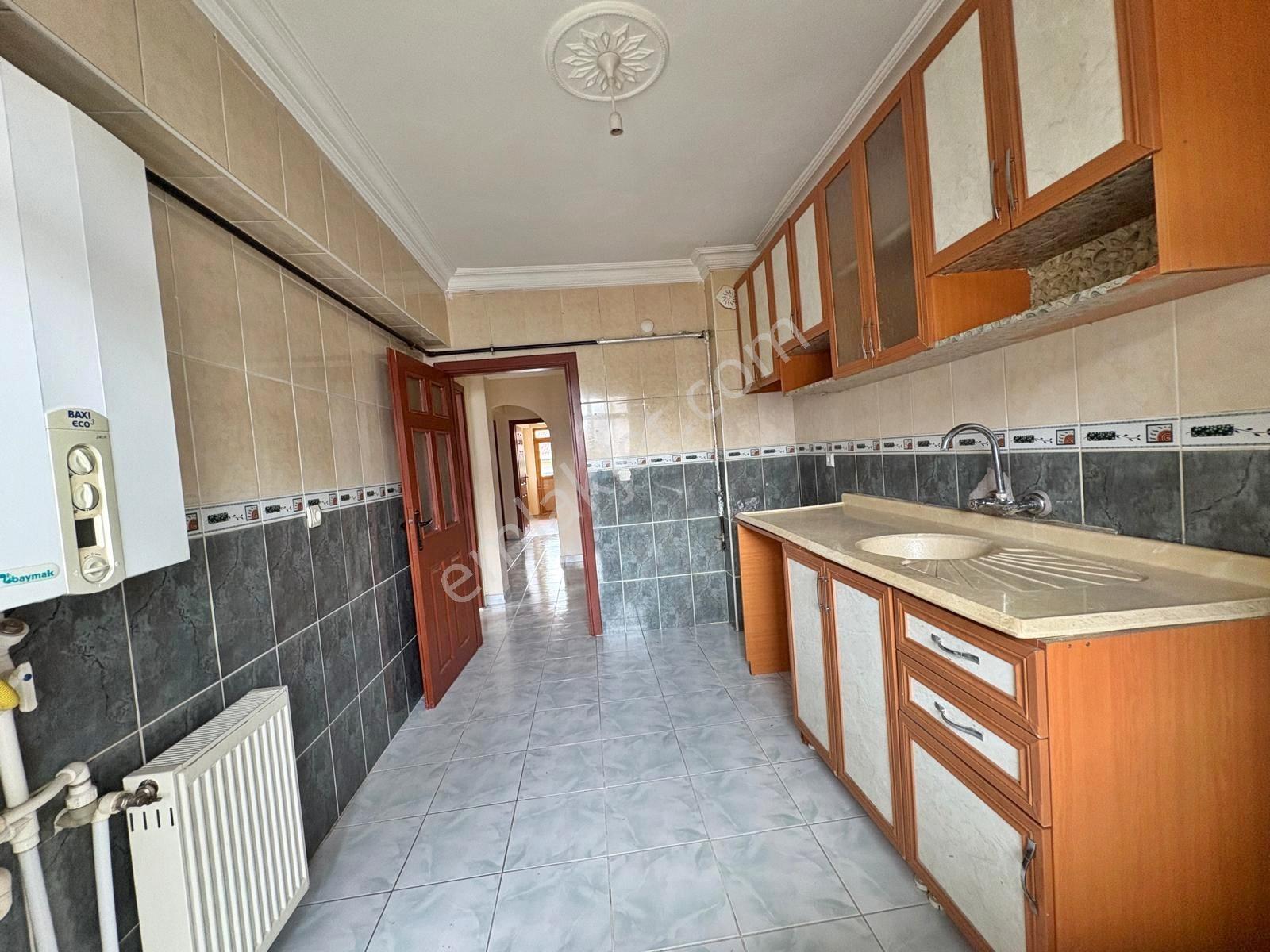 Piyade Mh'de Cadde Üzeri 3+1 Katta Ön Cephe Kiralık Daire - Görsel 26