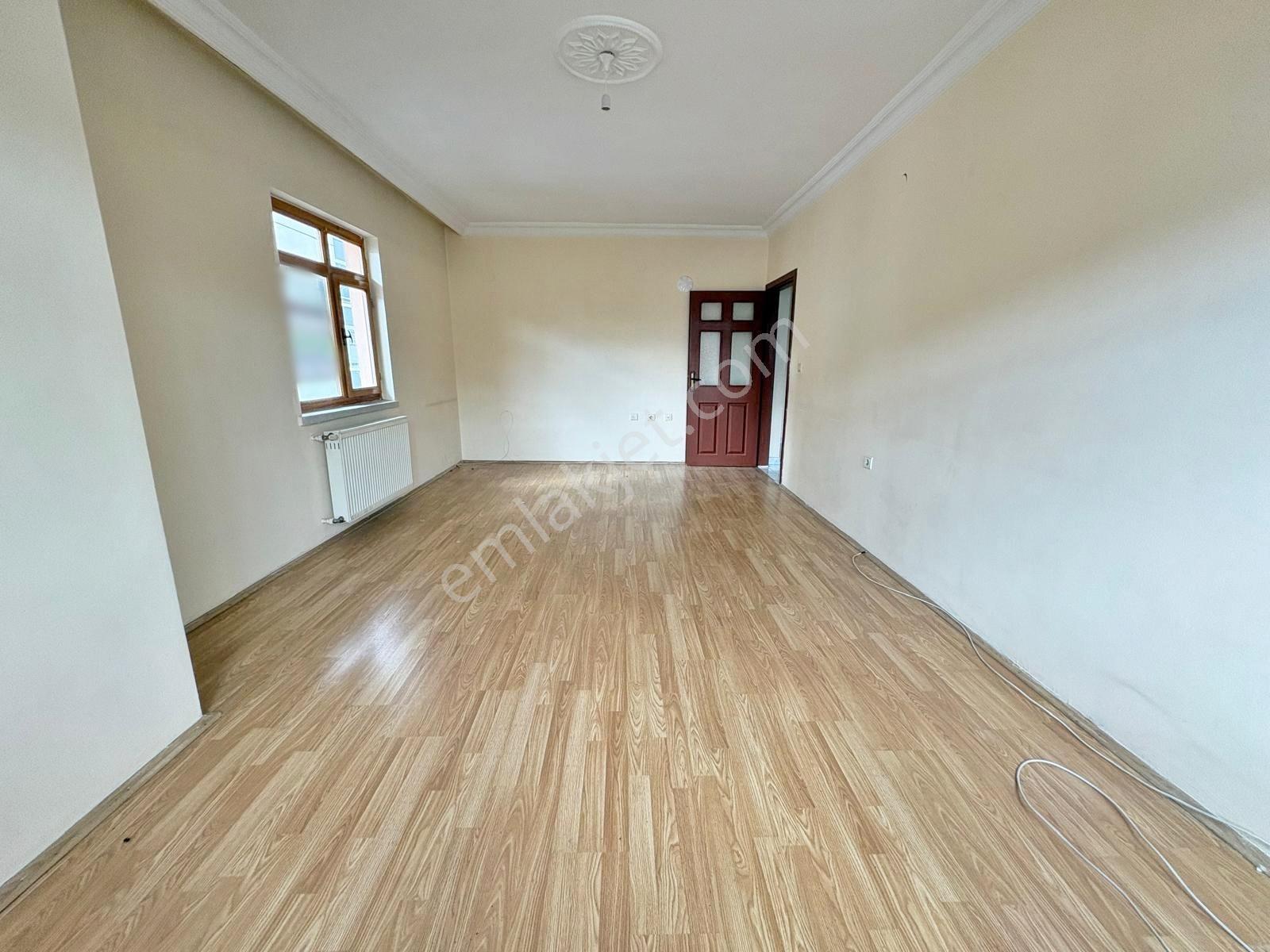 Piyade Mh'de Cadde Üzeri 3+1 Katta Ön Cephe Kiralık Daire - Görsel 14