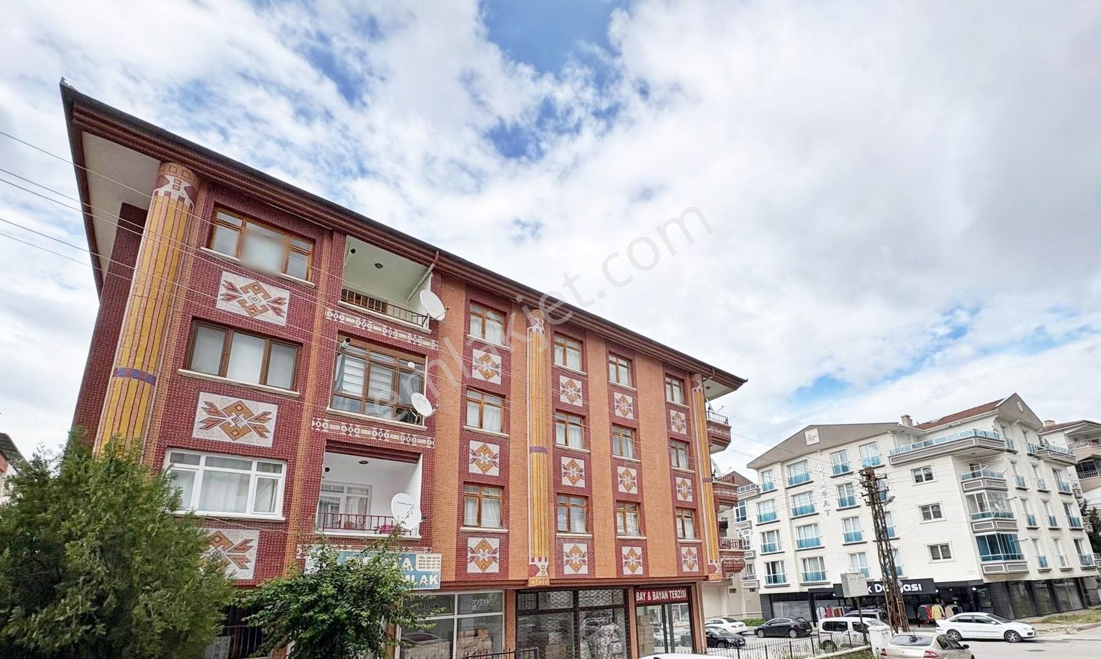 Piyade Mh'de Cadde Üzeri 3+1 Katta Ön Cephe Kiralık Daire - Görsel 24