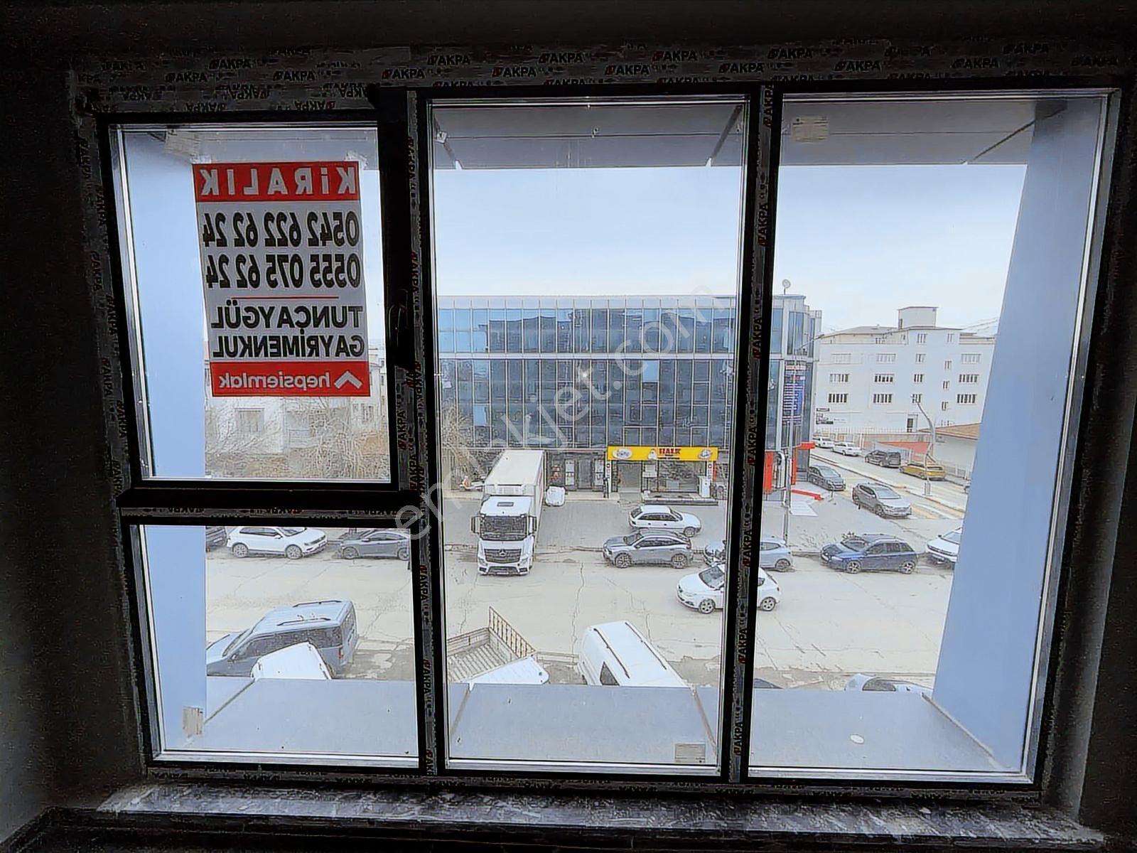 Tuncaygül'den Şehir Merkezinde Lüks Ofis 2+1 | Plaza Kat İşyeri - Görsel 23