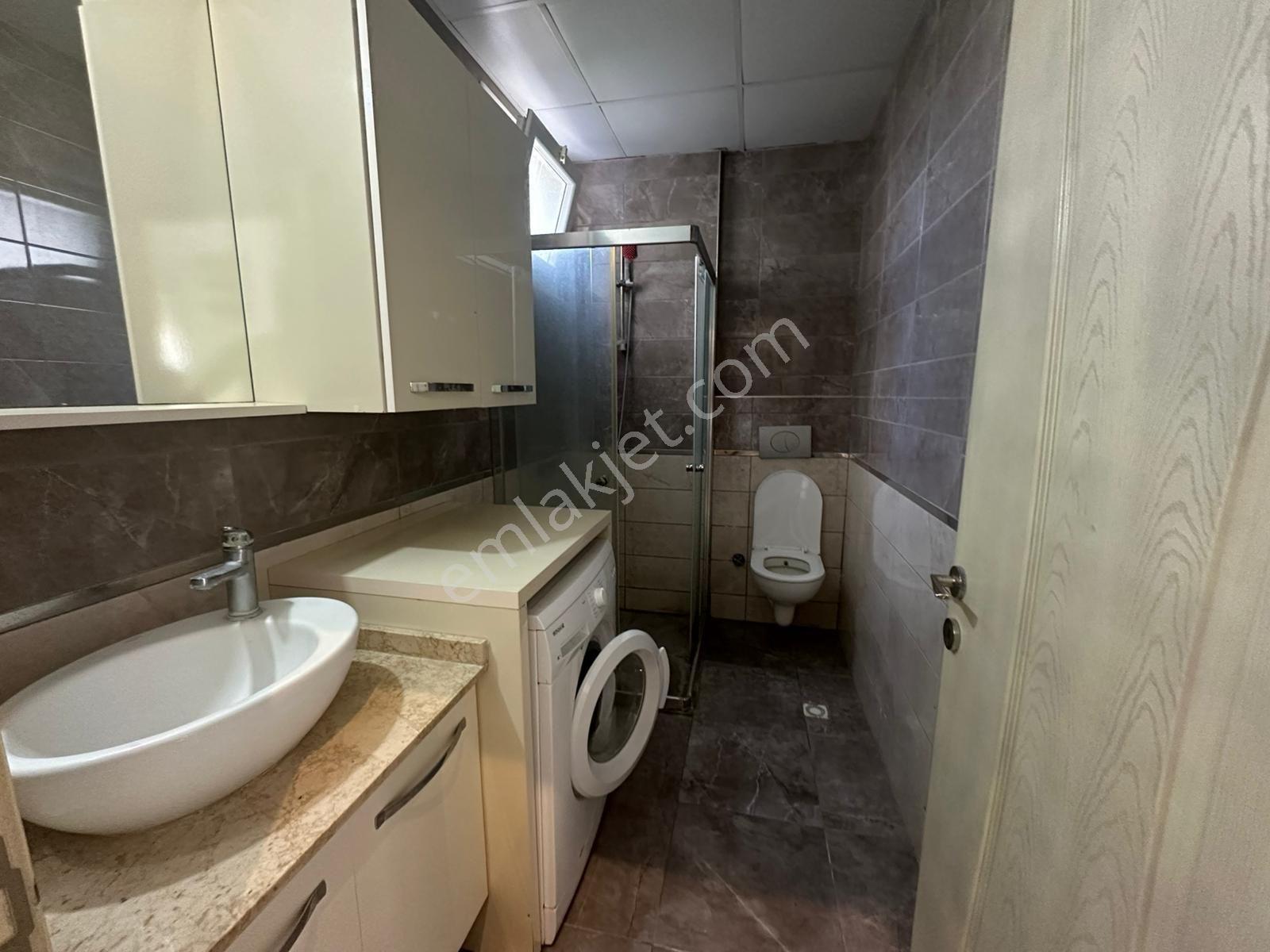Seyrek'te Eşyalı Bahçe Katı 1+1 Kiralık Daire - Görsel 3