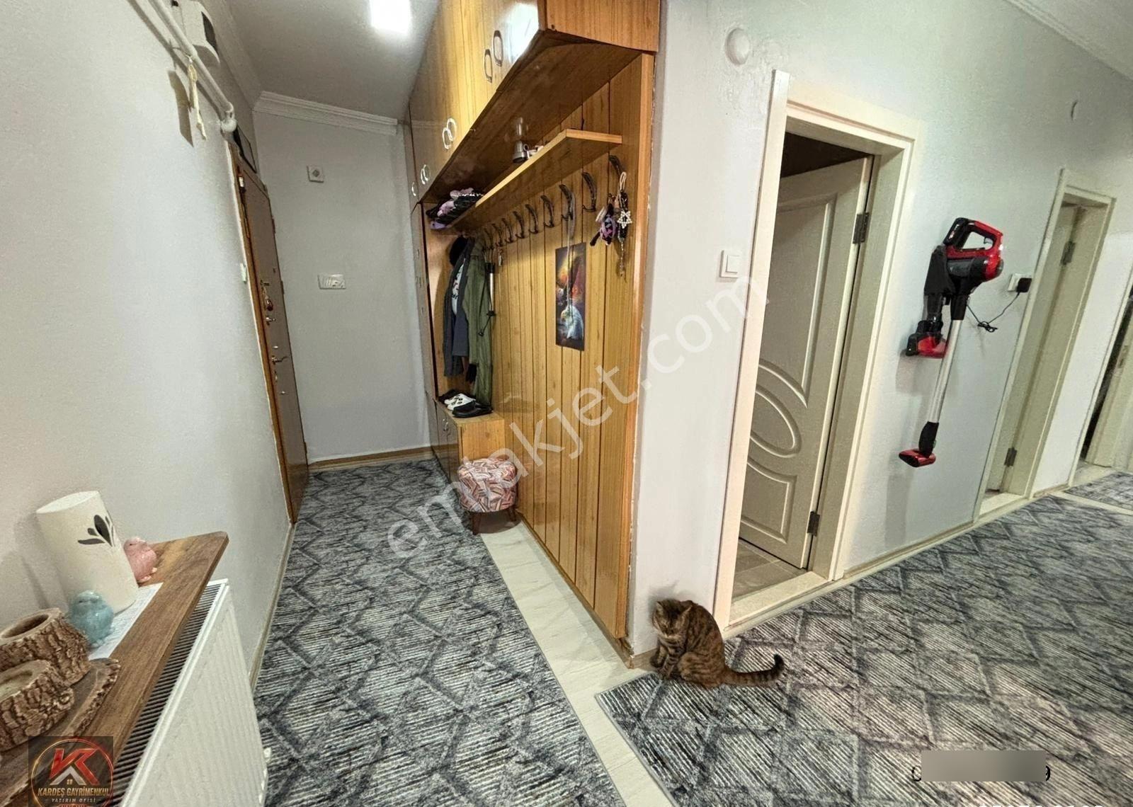 Kardeş 'ten Salı Pazarında Yenilenmiş 3+1 Satılık Konut - Görsel 24