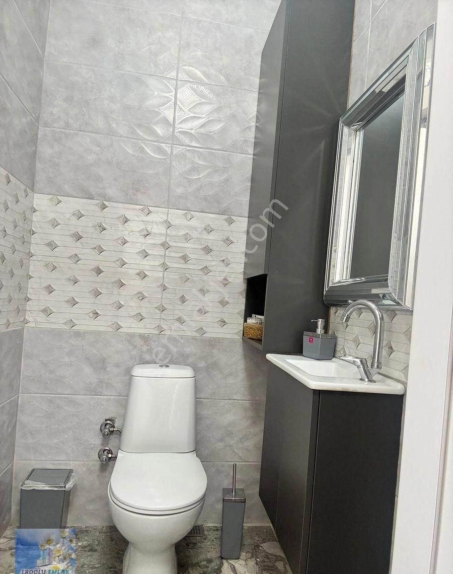 Karşıyaka Yalı Da Yapılı Bakımlı Köşe Konumlu Kiralık Dükkan - Görsel 7