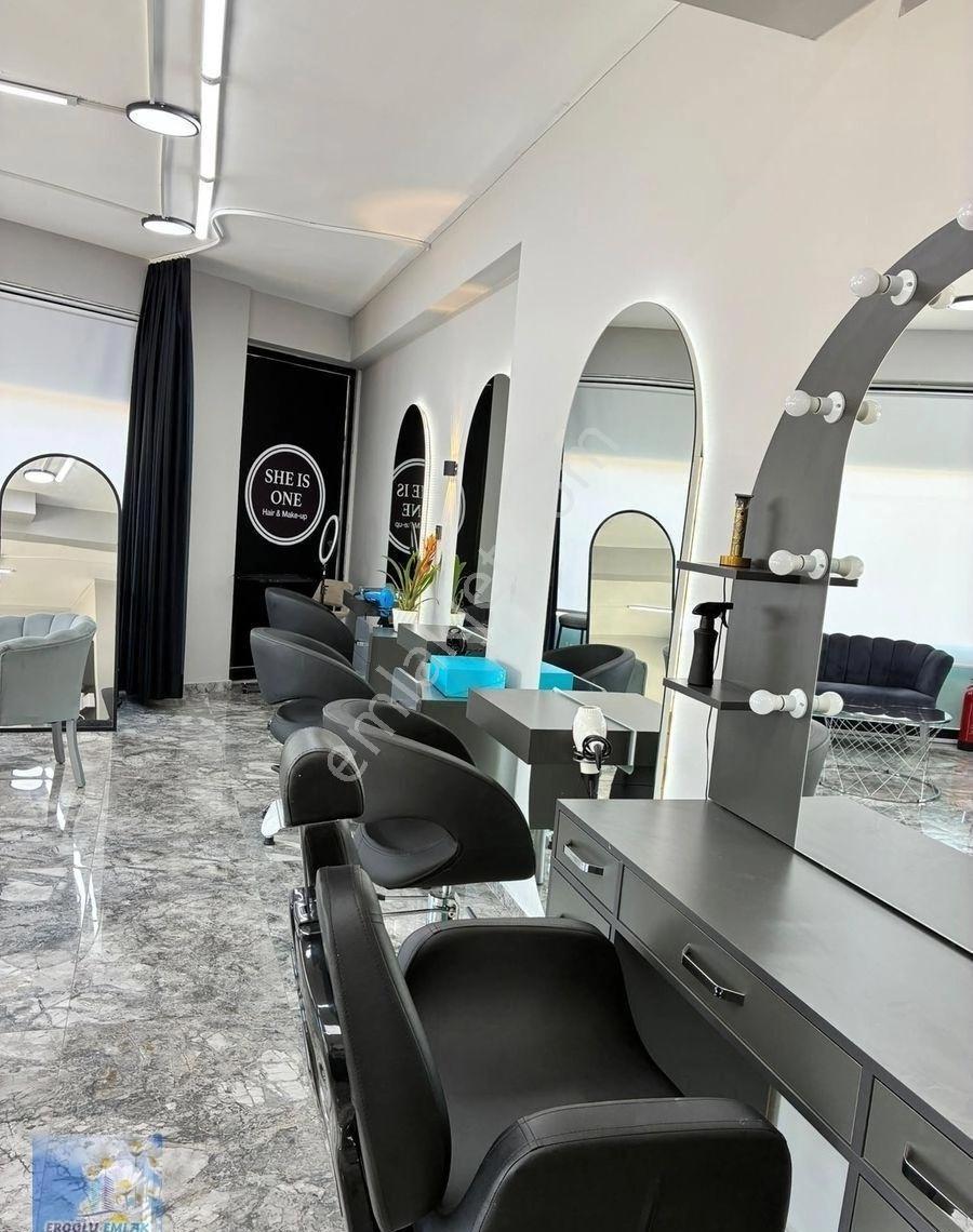 Karşıyaka Yalı Da Yapılı Bakımlı Köşe Konumlu Kiralık Dükkan - Görsel 5