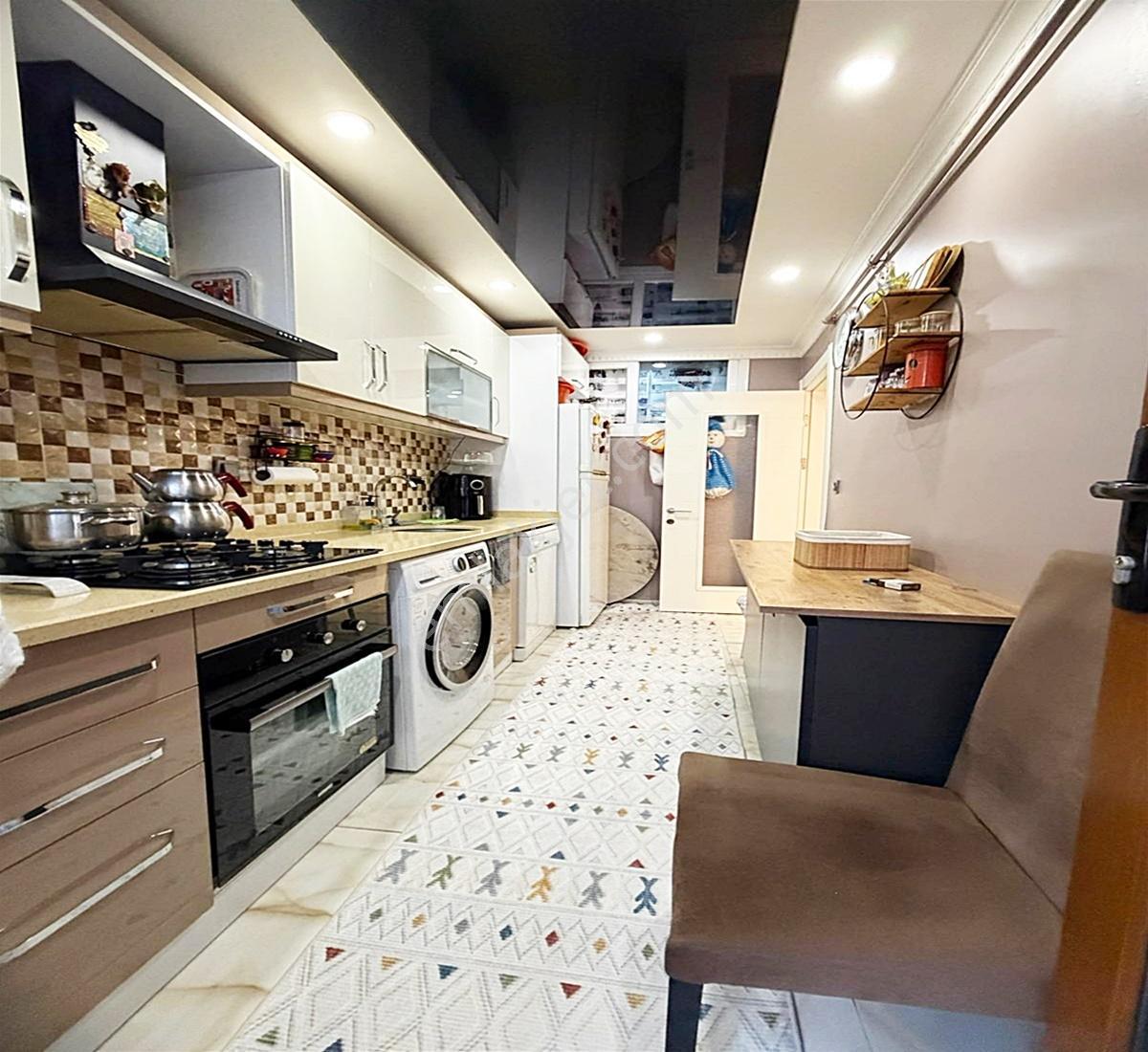 Tek Tapu 2 Daire !! 245 M² Ayrı Girişli Balkonlu & Teraslı 4+2 - Görsel 21