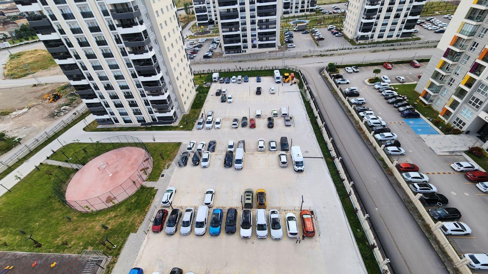 Törekent Mah. Kilerli Kapalı Mutfaklı 100m2 2+1 Satılık Daire - Görsel 24