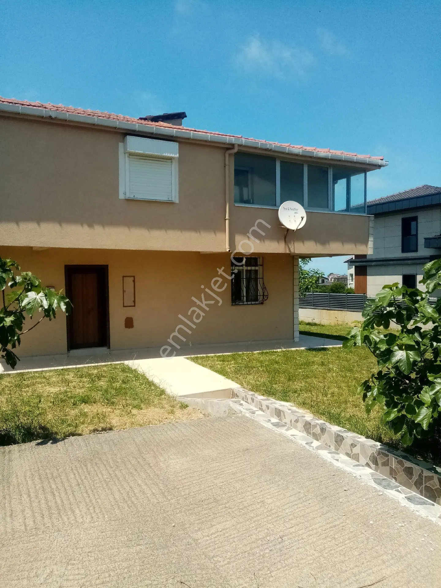 Beykoz Rivada Denize Ve Yola Yakın Arsa Fiyatına Villa - Görsel 2
