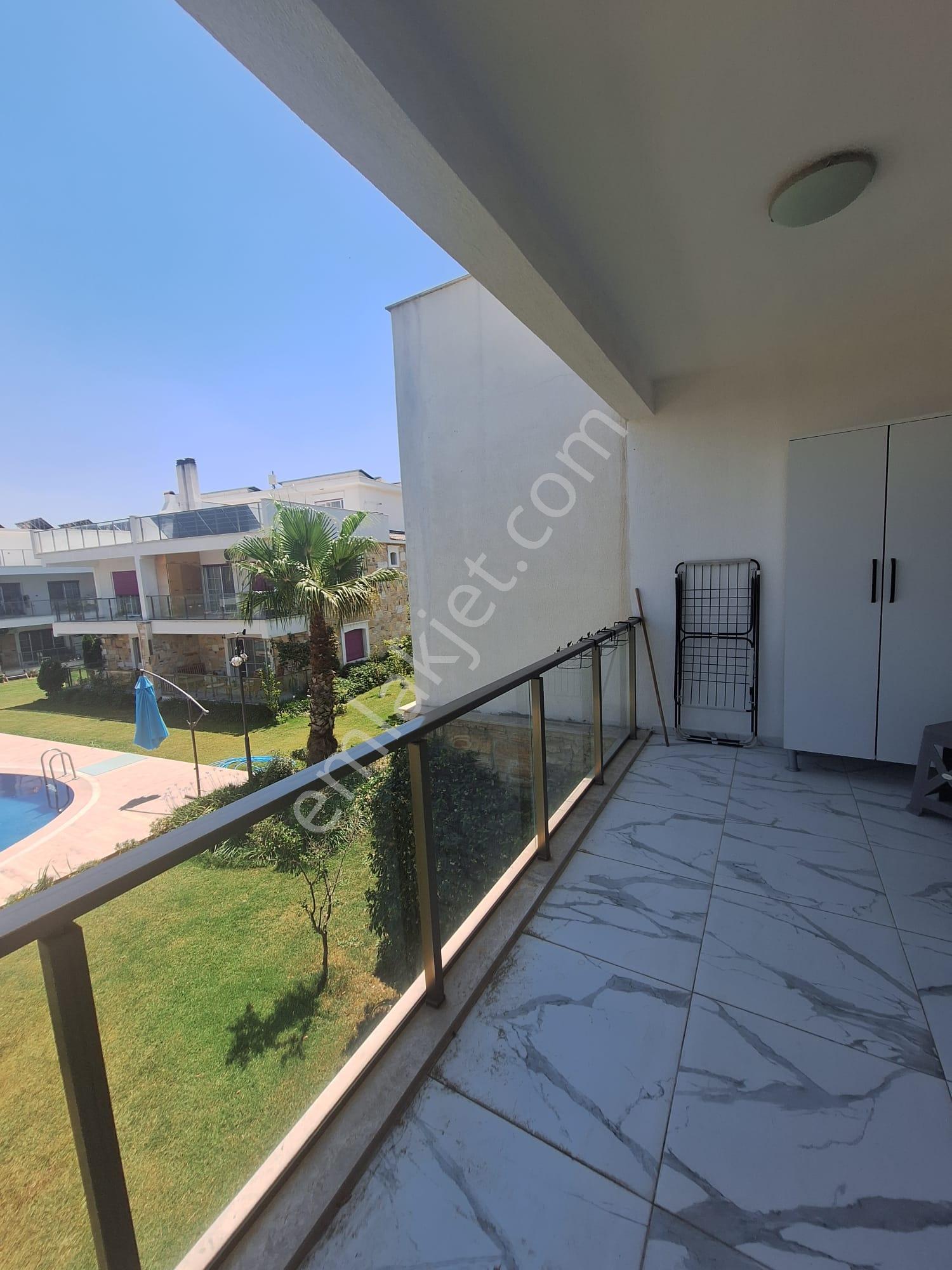 Foça Hacıveli De Eşyalı Kiralık Lüks Havuzlu Dubleks Villa - Görsel 21