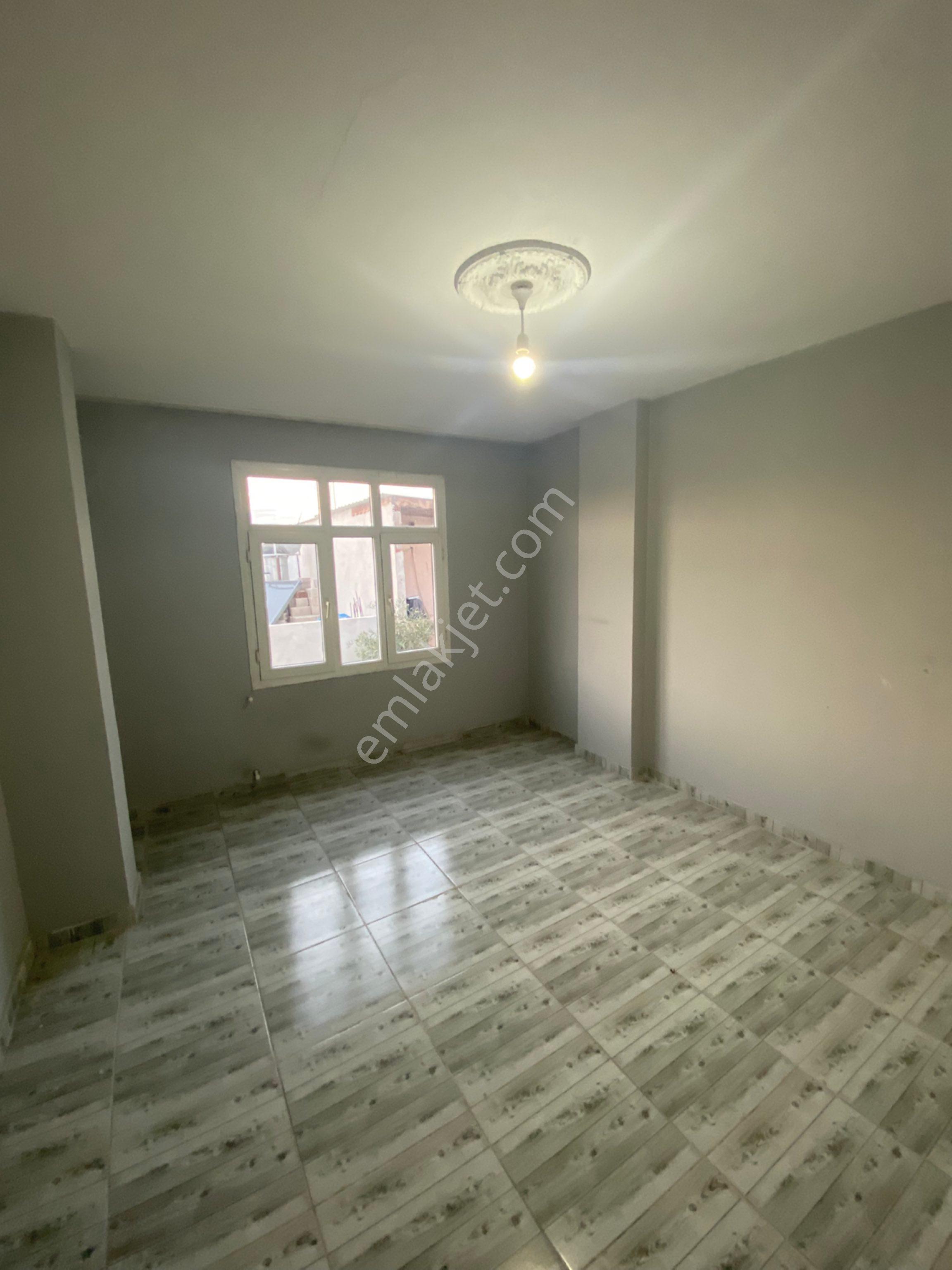 Selahaddin Eyyubi Mahallesi Cumhuriyet Karakol Civarı İmarlı Olan Tarafta 2+1 Kiralık Daire - Görsel 12