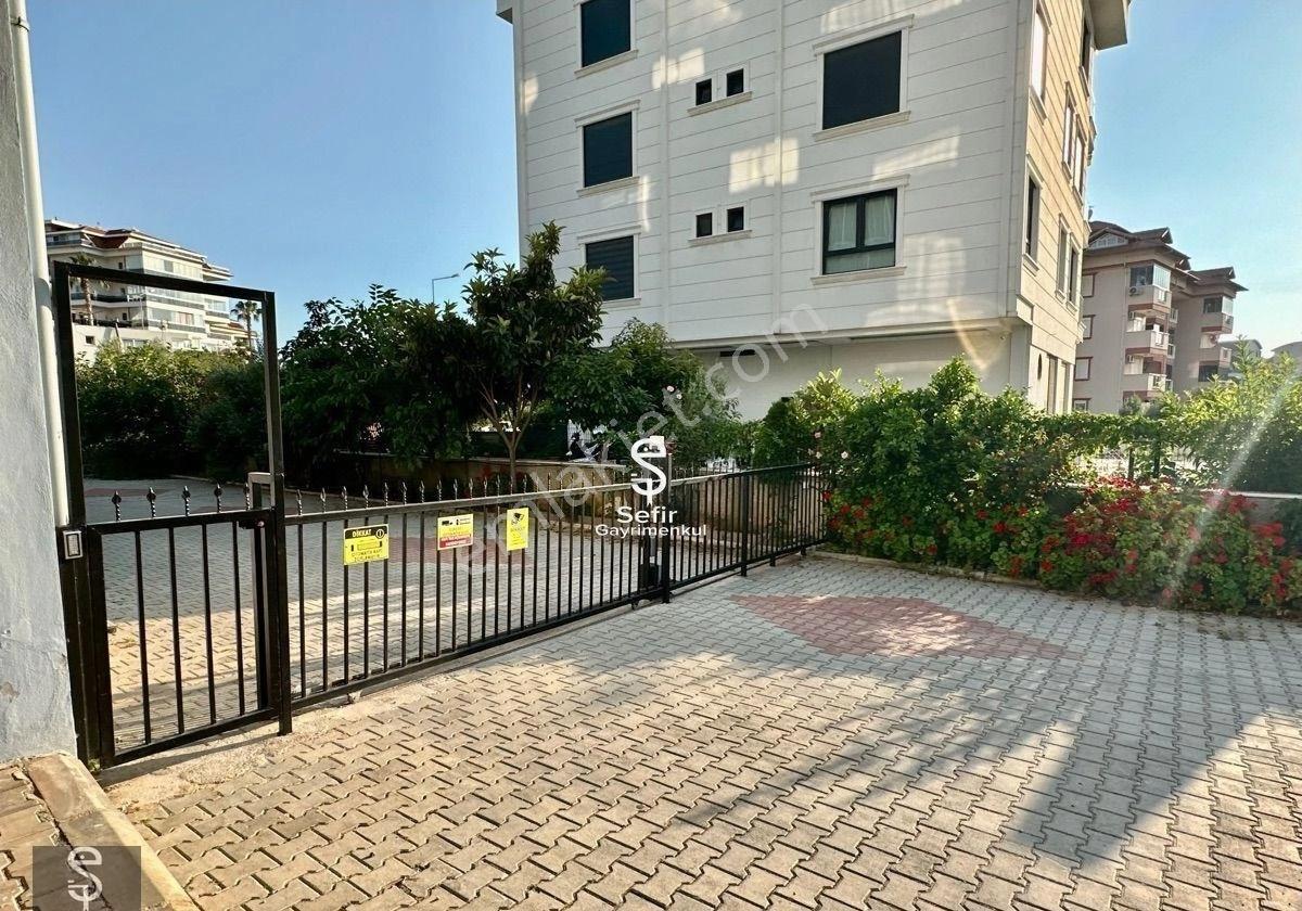 Alanya Oba'da Kiralık 3+1 Ayrı Mutfak Dubleks Geniş Daire - Görsel 30