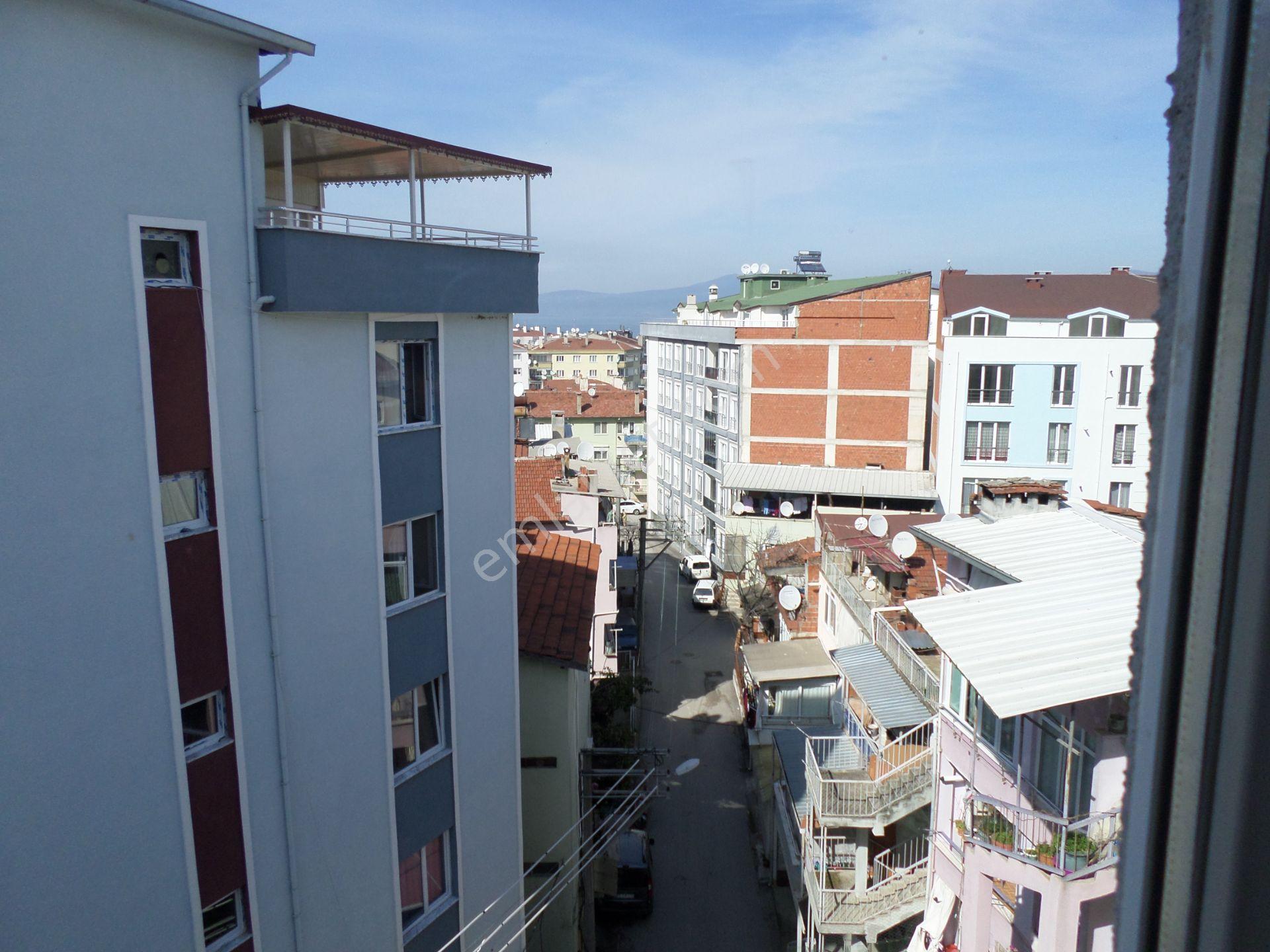 Mudanya Eğitim Mah.de Satılık Daire 5.kat Merkezde 2+1 Düzayak Geniş Ferah Daire - Görsel 20