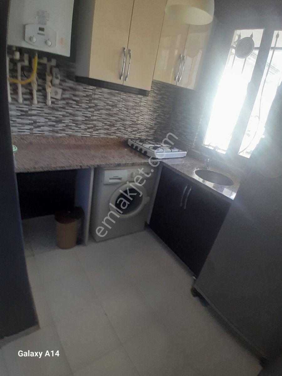 Eyüp Akşemsettın'de Eşyalı 1 + 1 Kapalı Mutfakta Kıralık Daıre - Görsel 27