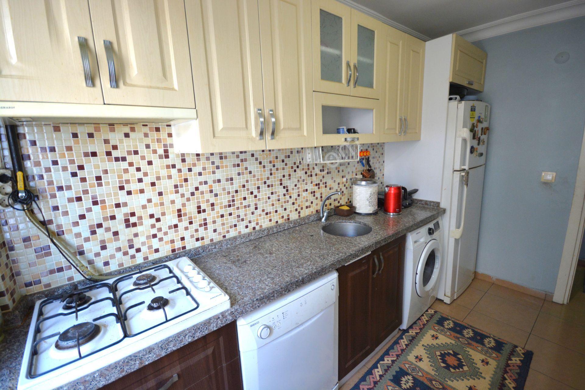 Acil Satılık Arakat 2+1 Konumu Güzel 80 M2 Güney Cephe Diş Hastanesine Yakın - Görsel 14