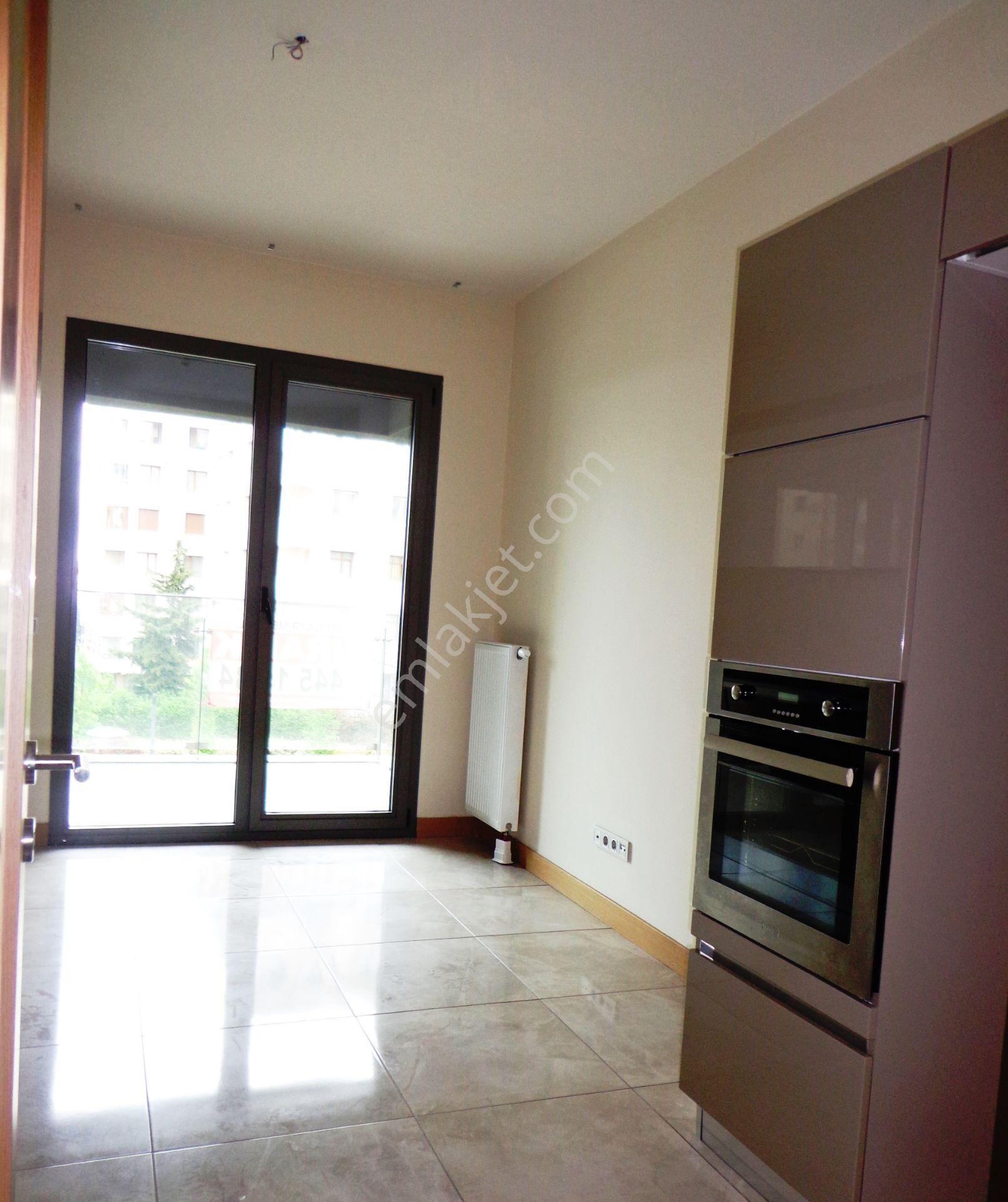 Kartal Mesa 223 Sitesi 163m2 Peyzaj Cephe Ara Kat Kiralık 3+1 - Görsel 21