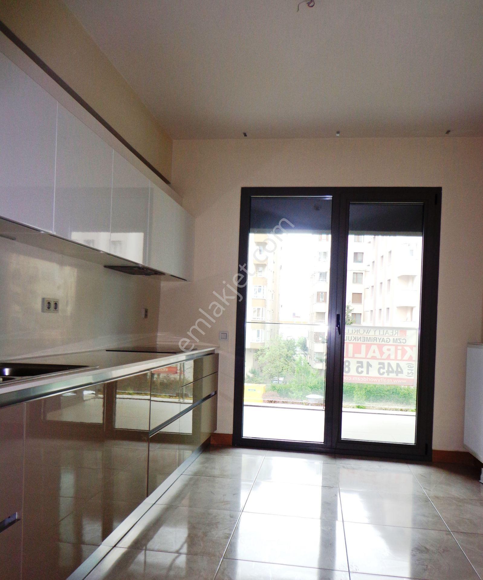 Kartal Mesa 223 Sitesi 163m2 Peyzaj Cephe Ara Kat Kiralık 3+1 - Görsel 19