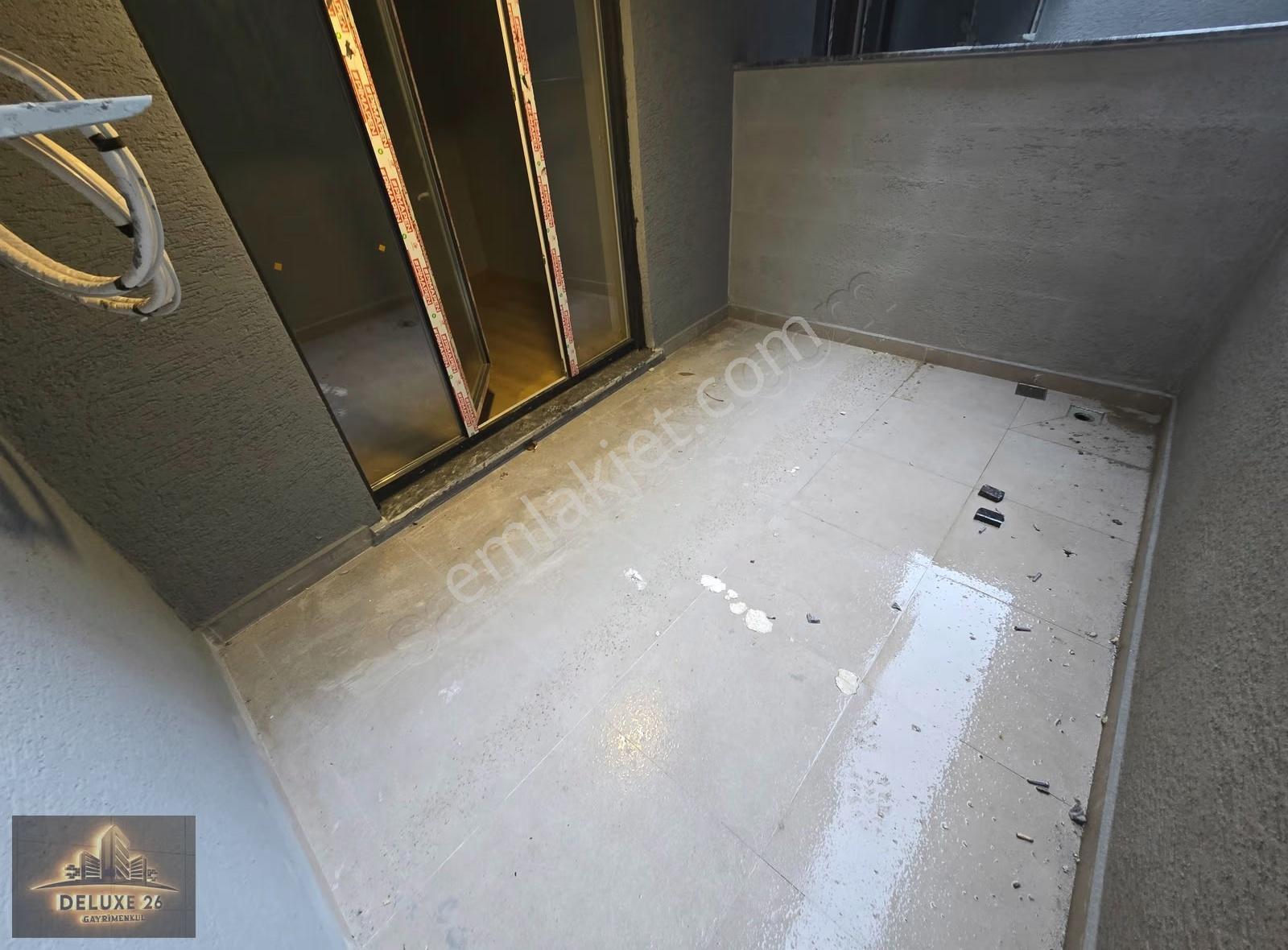 Deluxe 26 ' Dan Yeni Binada Asansörlü Balkonlu 1+1 60 M2 Daire - Görsel 7