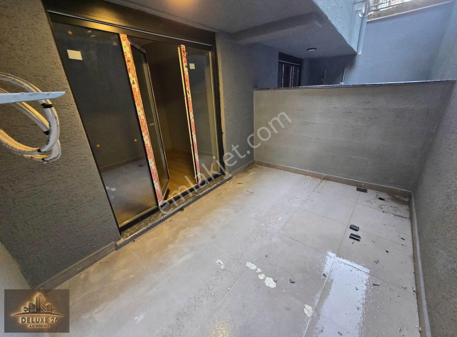 Deluxe 26 ' Dan Yeni Binada Asansörlü Balkonlu 1+1 60 M2 Daire - Görsel 4